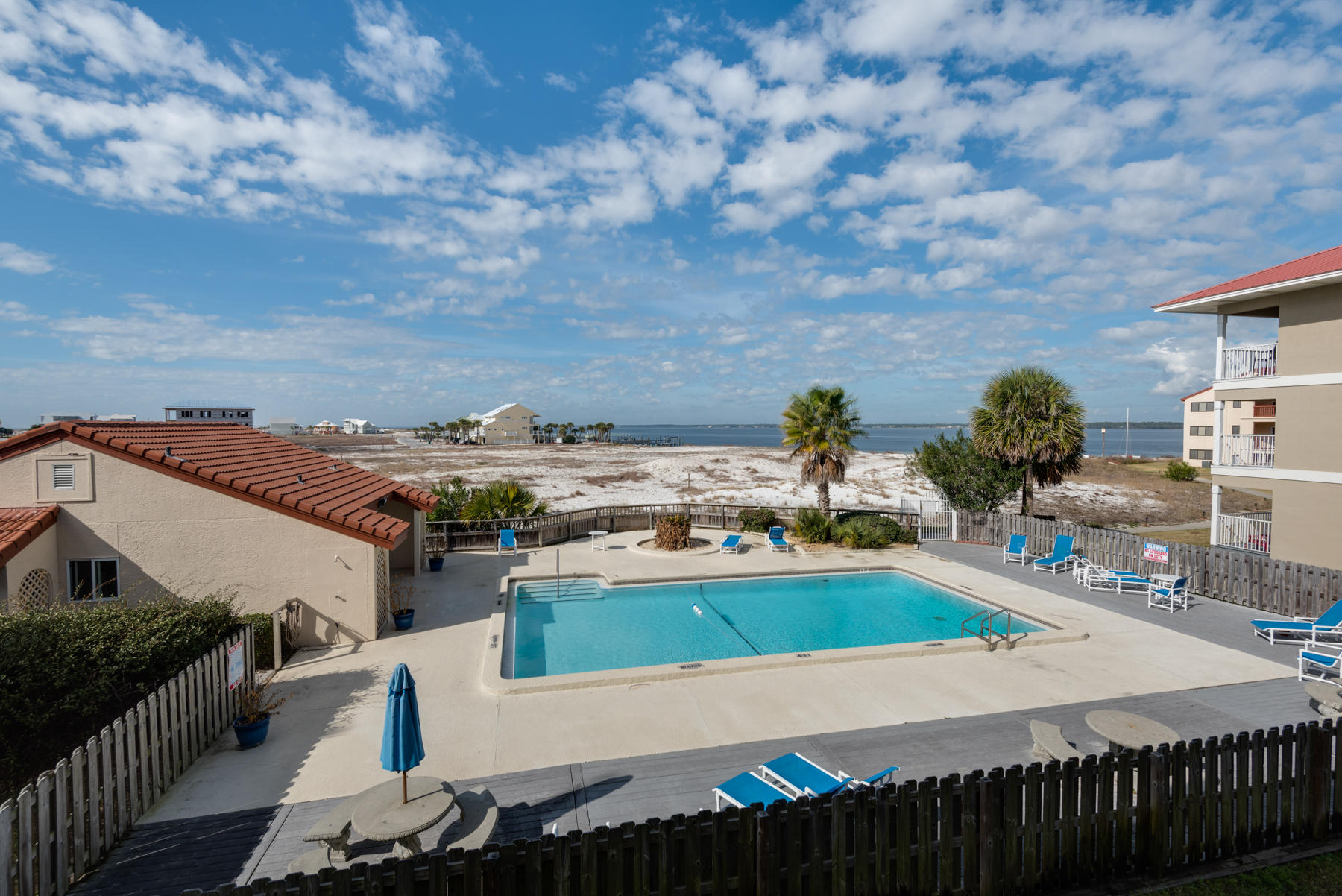 SUNSET HARBOUR VILLAS CONDO - Residential