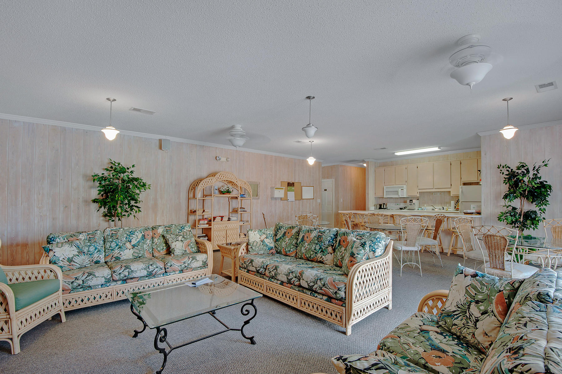 SUNSET HARBOUR VILLAS CONDO - Residential