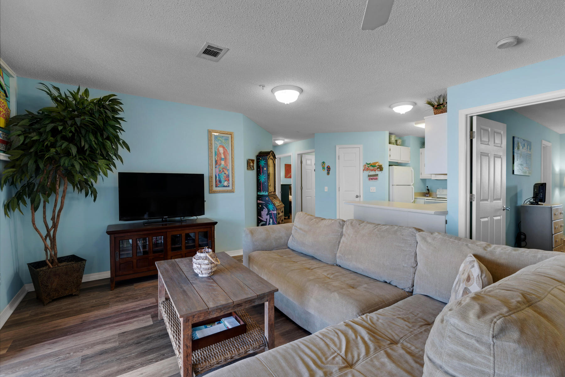 SUNSET HARBOUR VILLAS CONDO - Residential