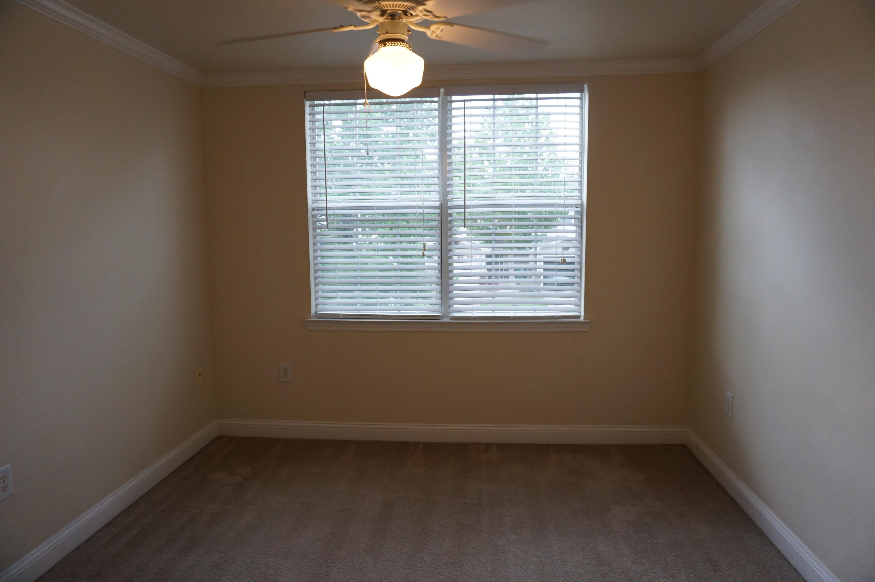 EAGLES LANDING S/D - Residential Lease