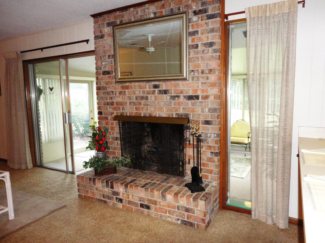 Poquito Bayou - Residential