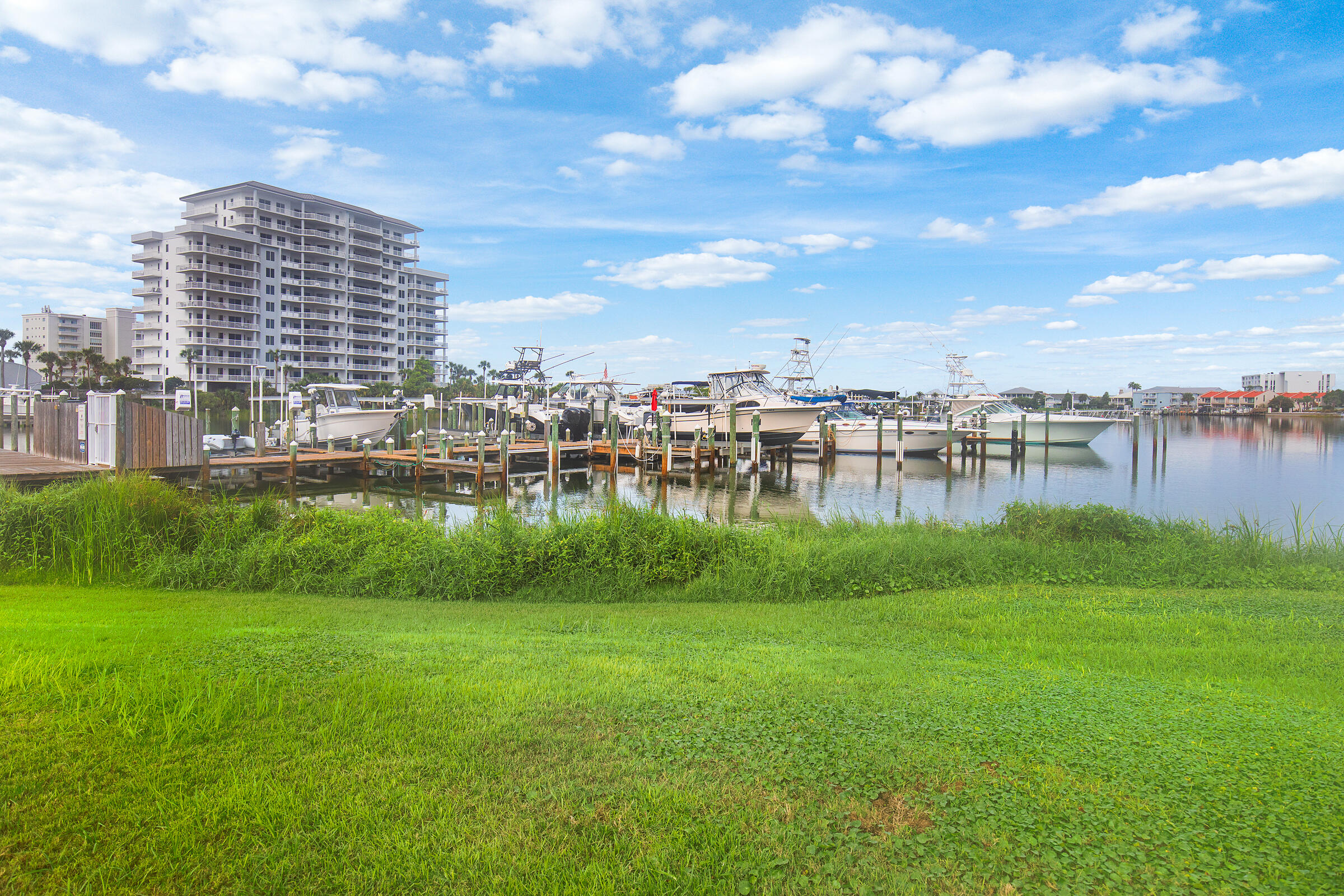 SANDPIPER COVE PH 03 - Residential