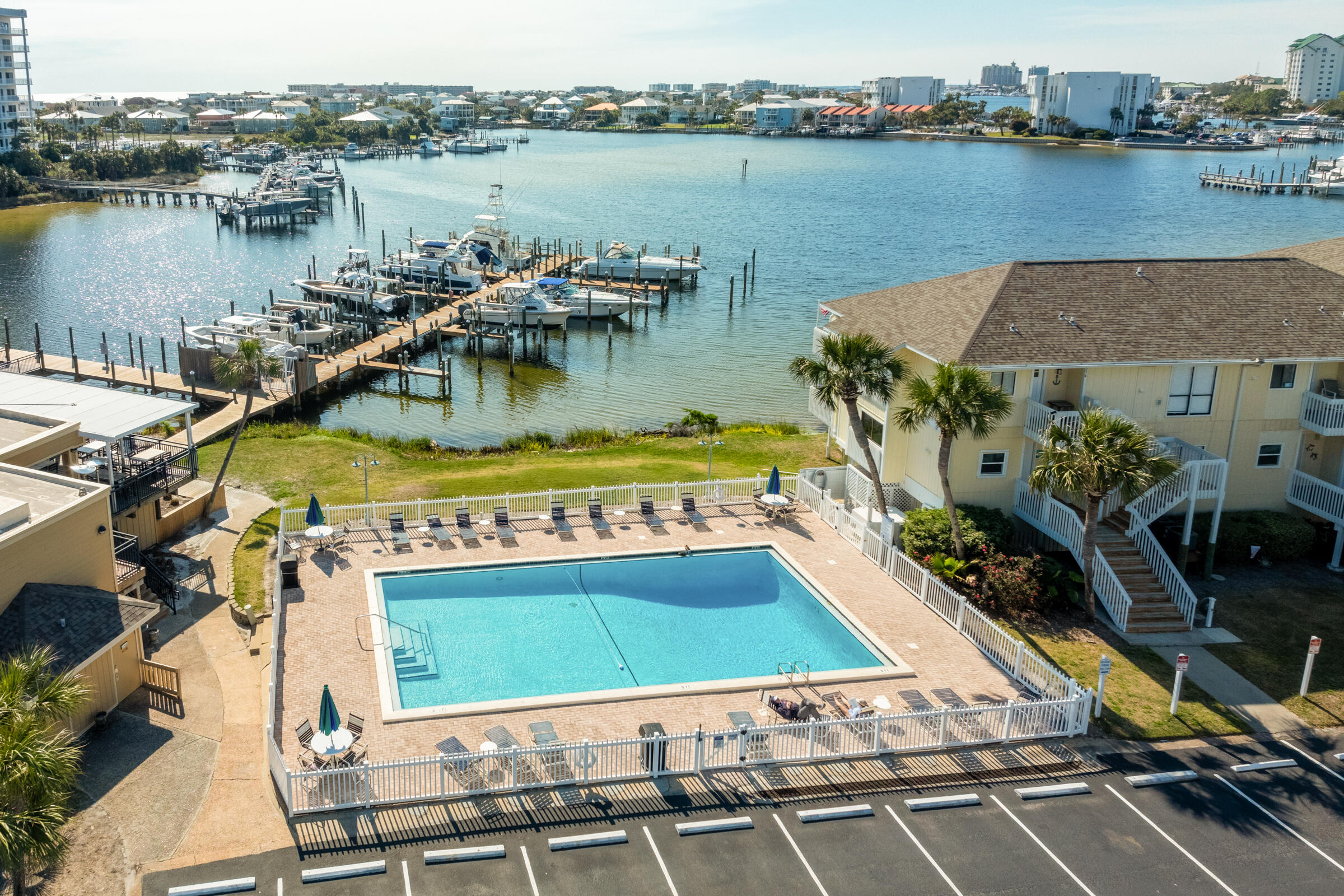 SANDPIPER COVE PH 03 - Residential