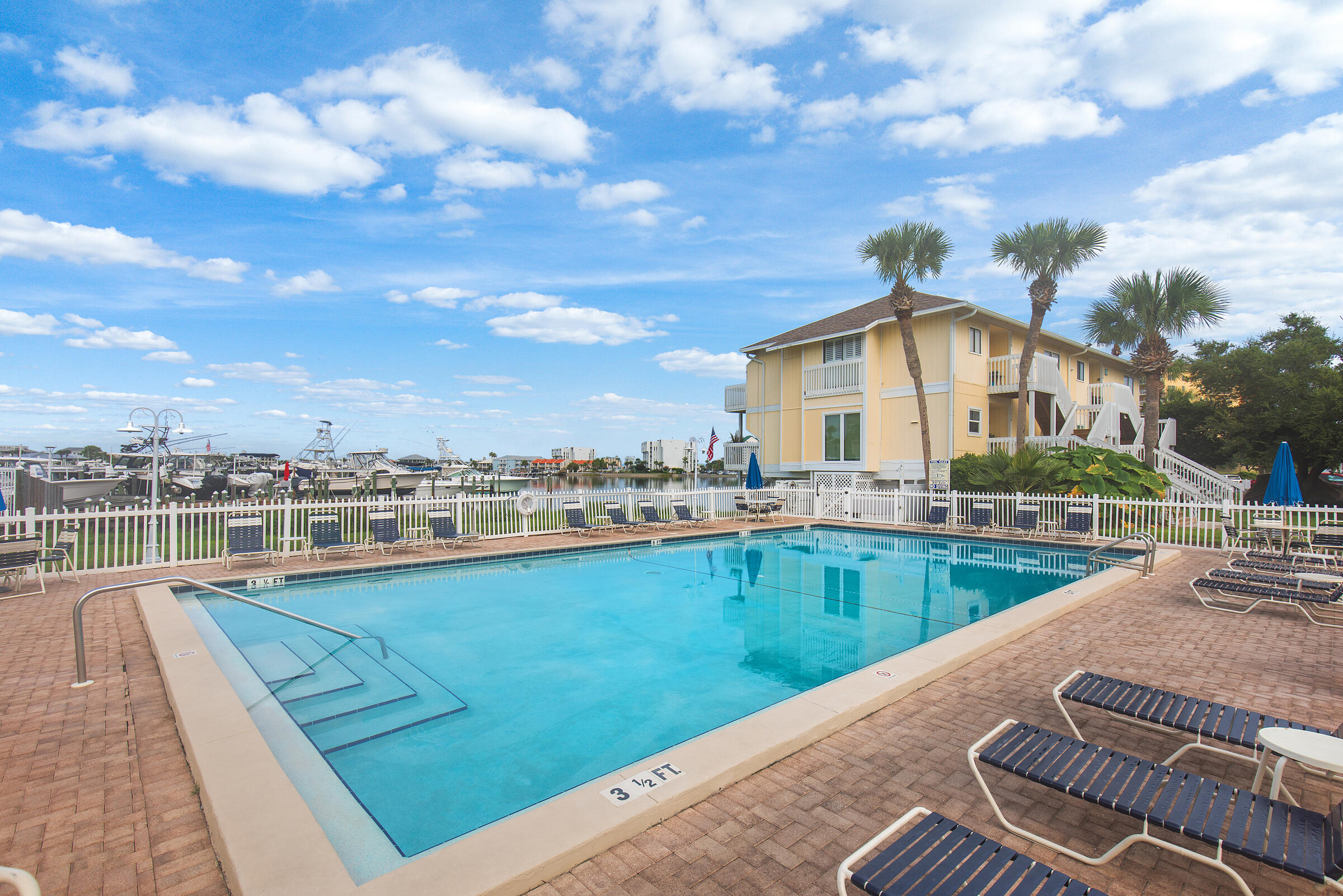 SANDPIPER COVE PH 03 - Residential
