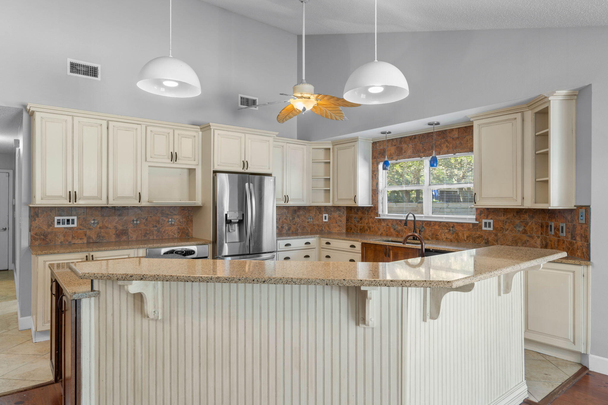 HANDS COVE - Residential Lease