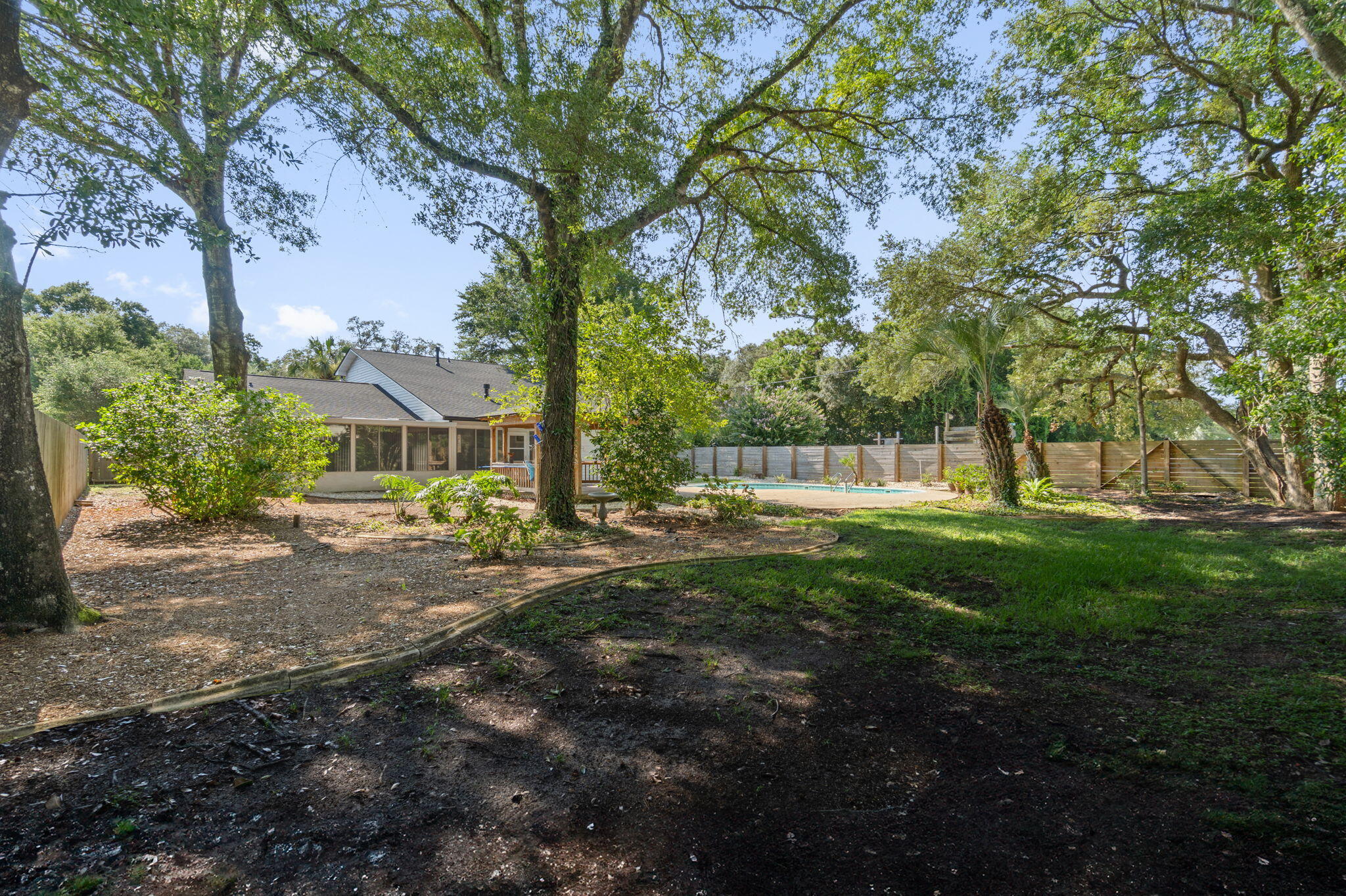 HANDS COVE - Residential Lease