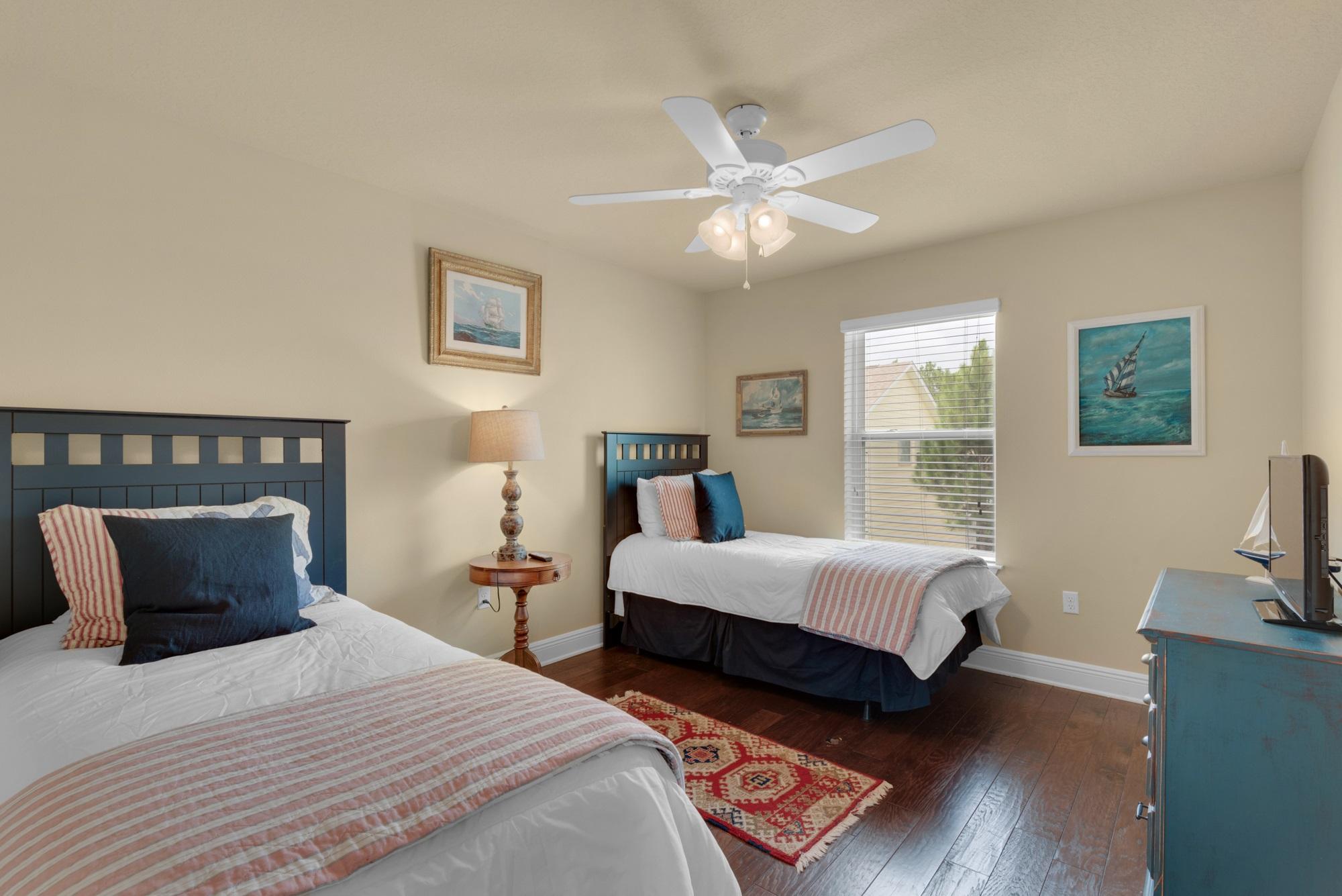 SANTA ROSA GOLF VILLAS - Residential