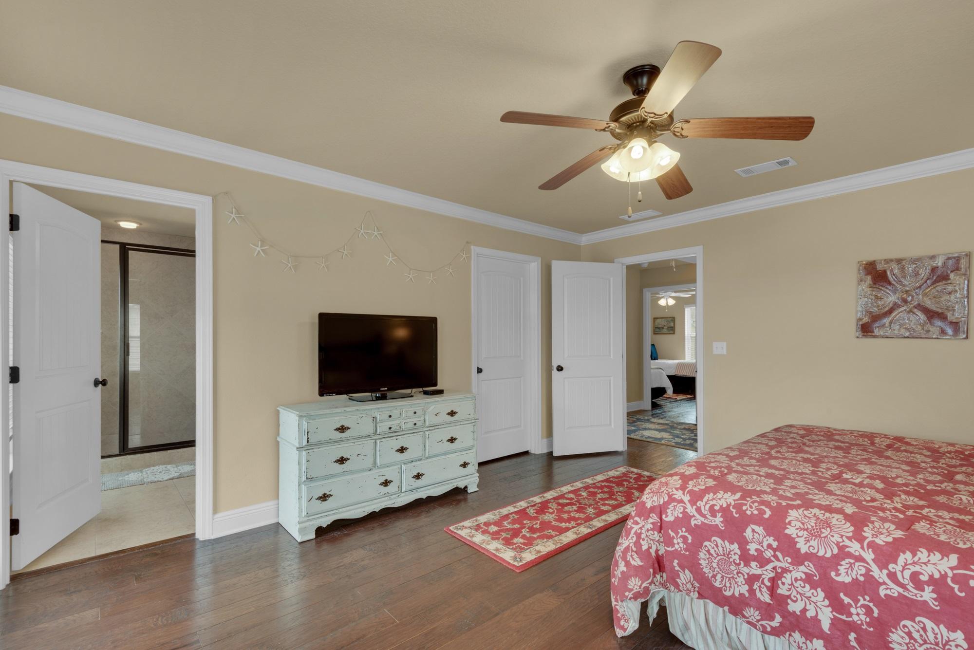 SANTA ROSA GOLF VILLAS - Residential