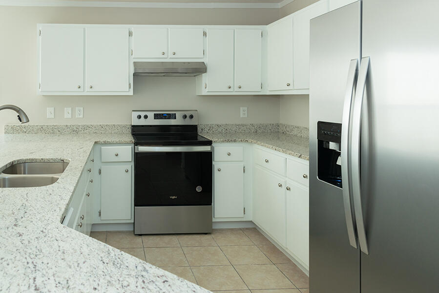 MILLS LANDING - Residential Lease