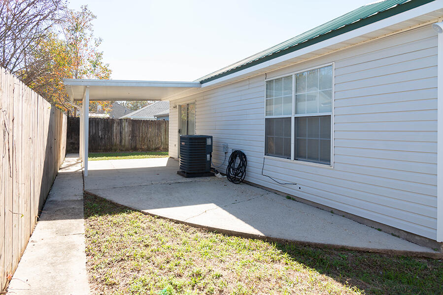 MILLS LANDING - Residential Lease