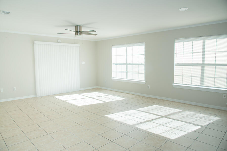 MILLS LANDING - Residential Lease