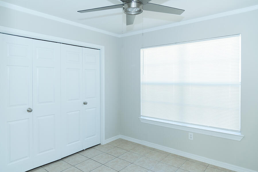 MILLS LANDING - Residential Lease