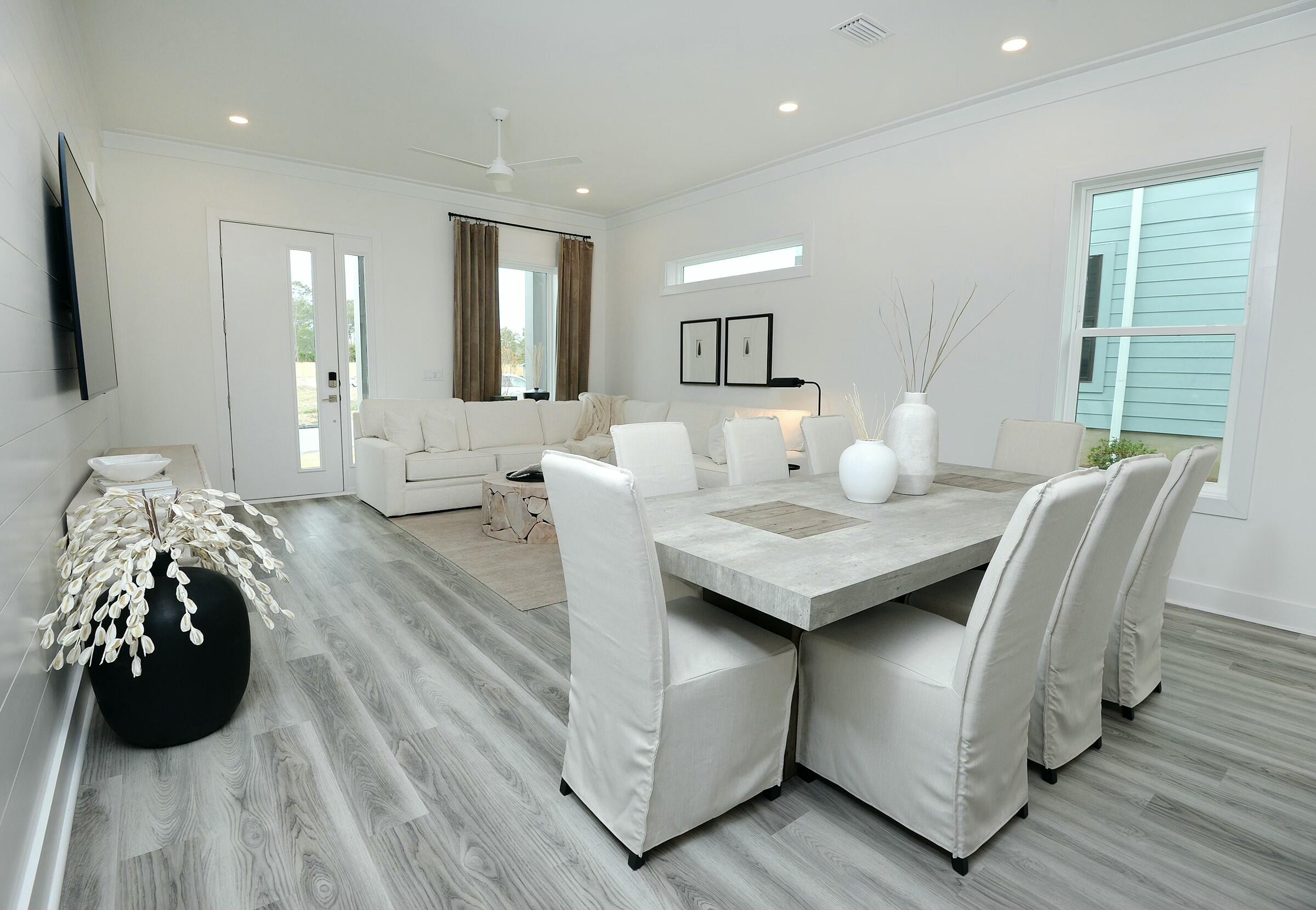 WILDWOOD VILLAGE S/D - Residential