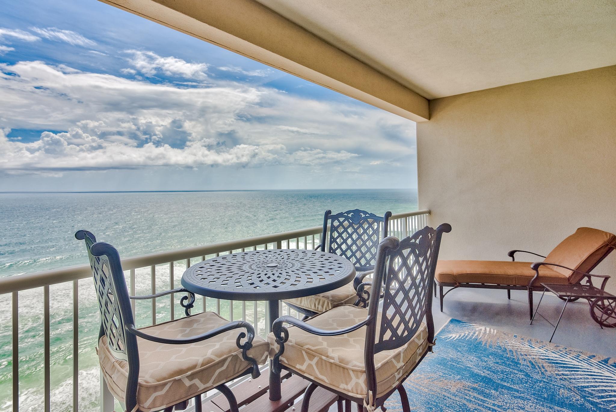 PALAZZO CONDOMINIUM - Residential