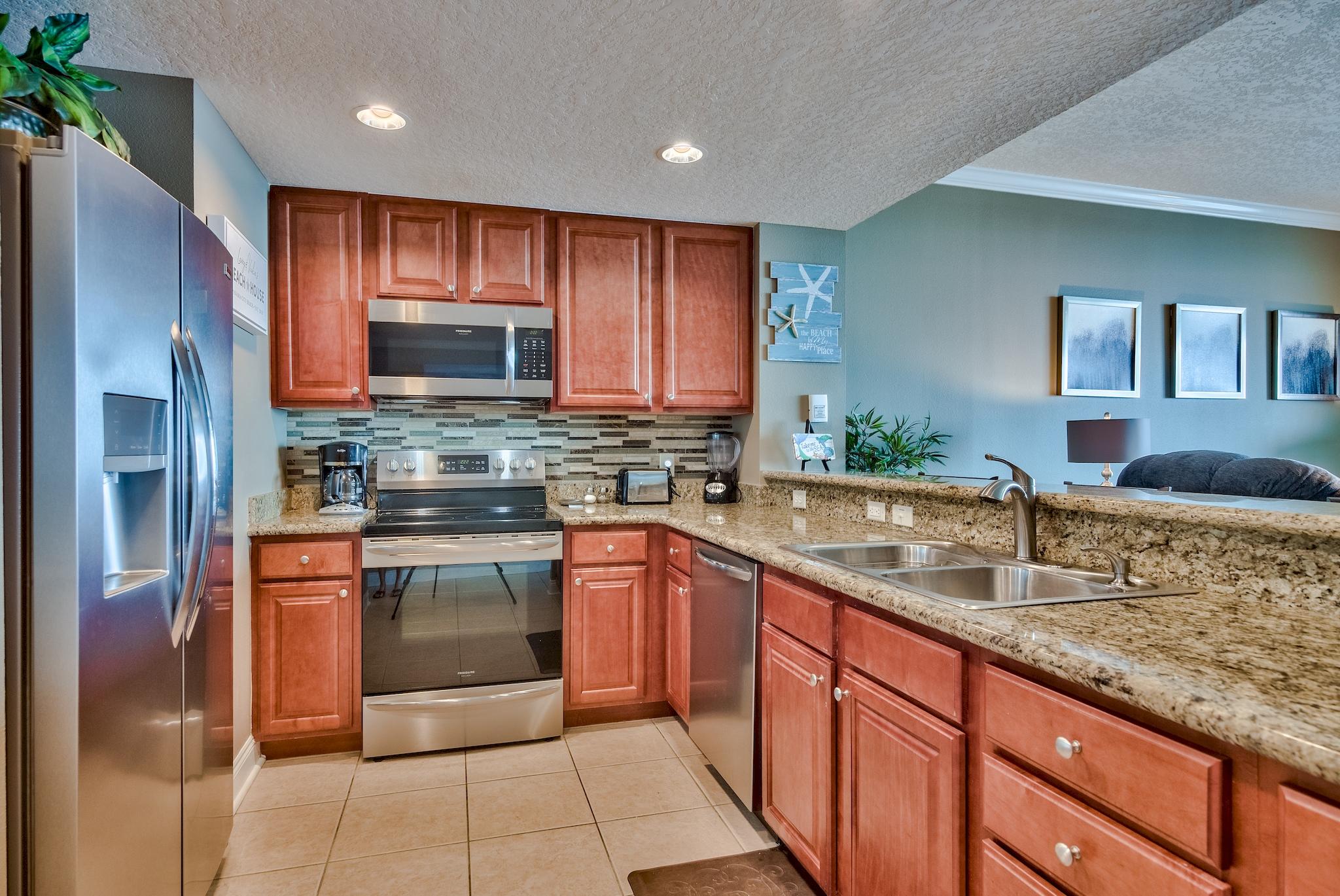 PALAZZO CONDOMINIUM - Residential