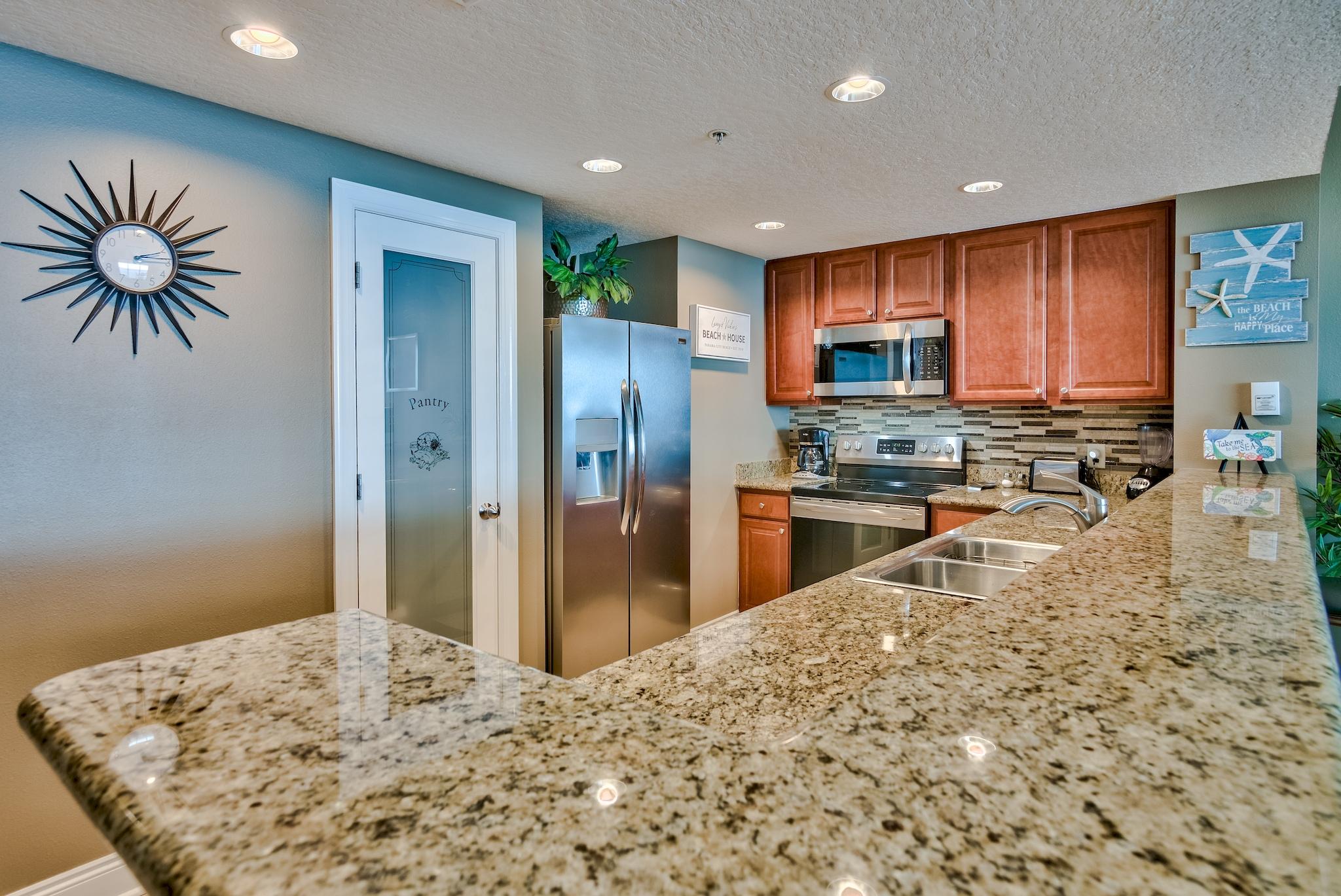 PALAZZO CONDOMINIUM - Residential