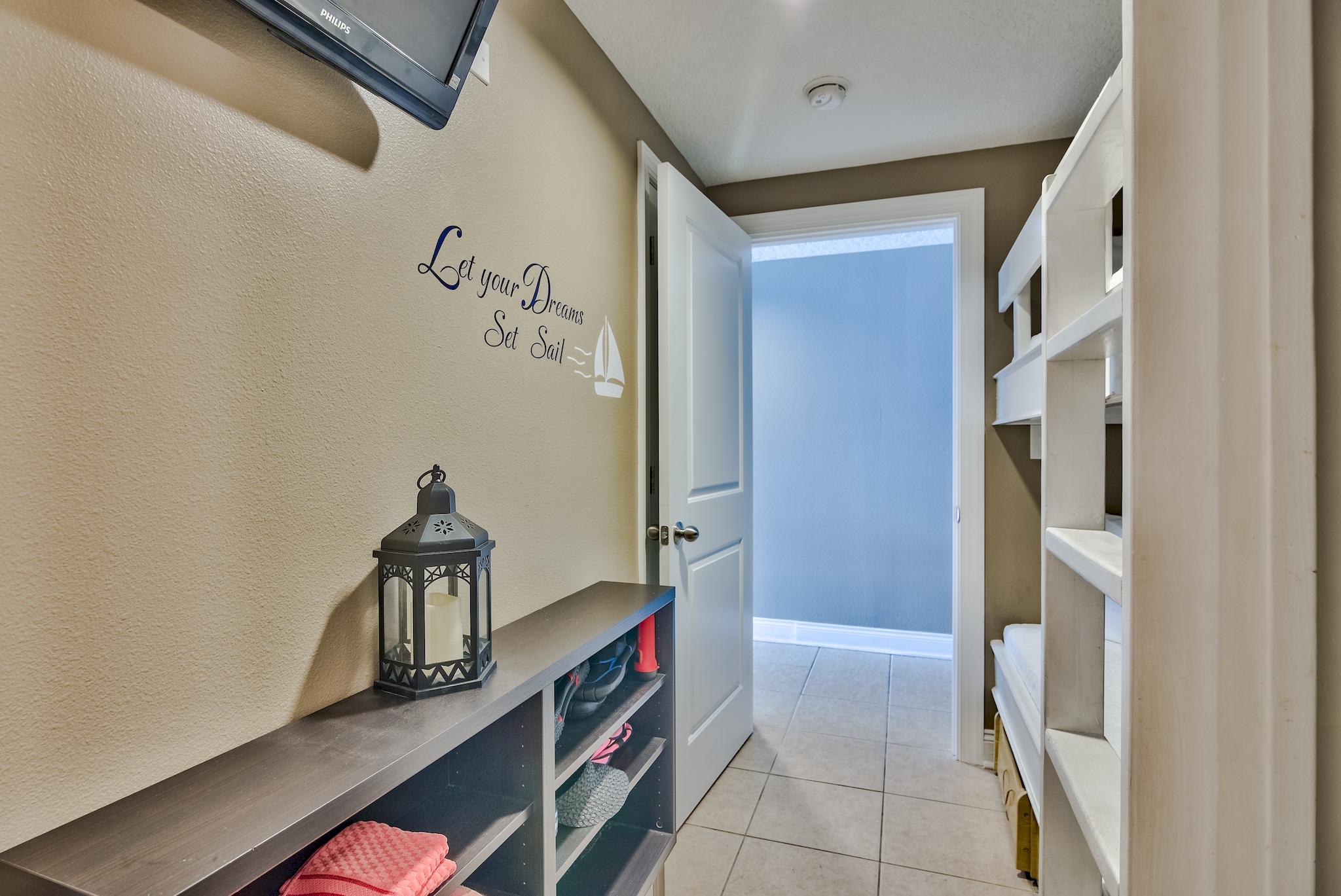 PALAZZO CONDOMINIUM - Residential