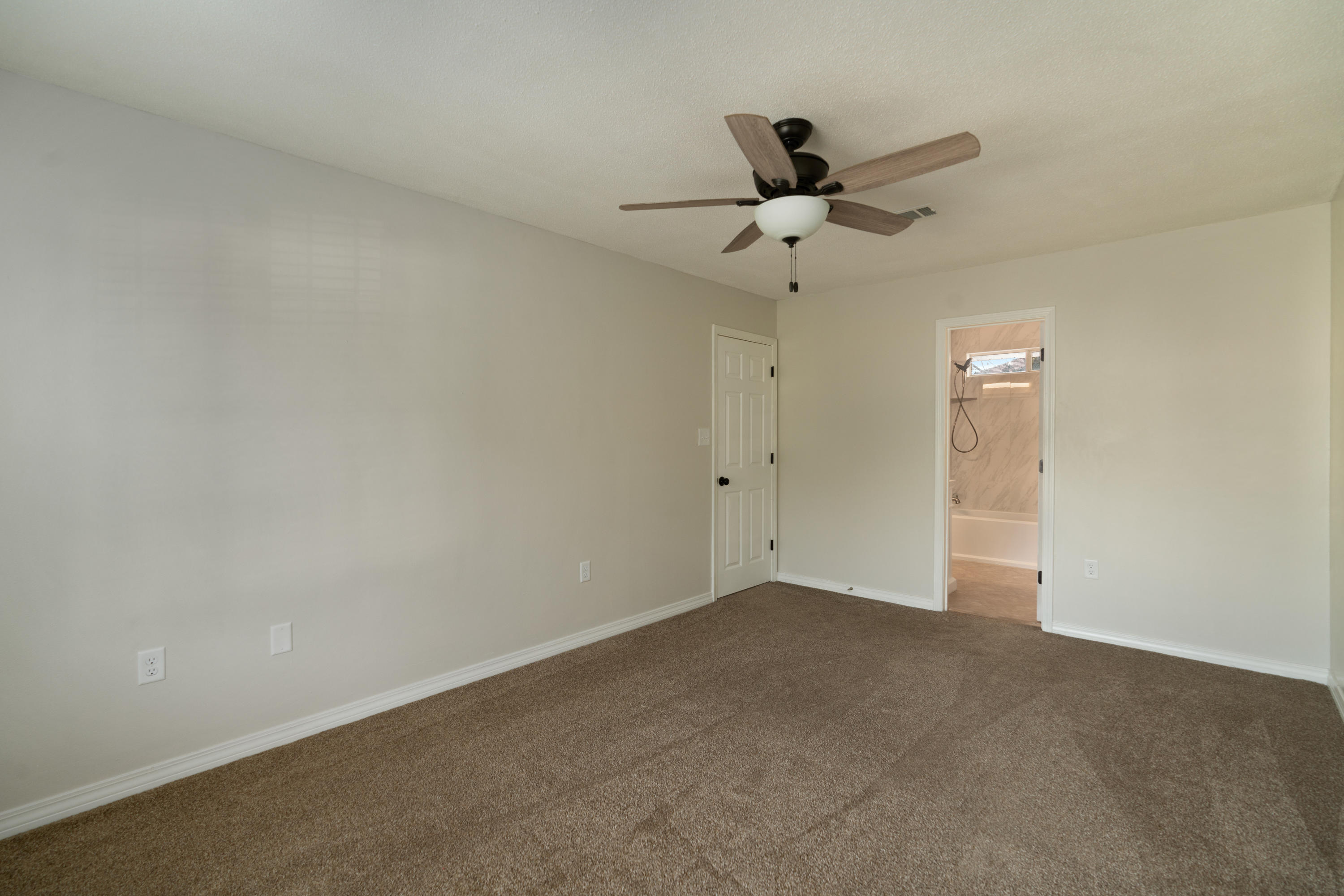 BRITTS MANOR S/D - Residential