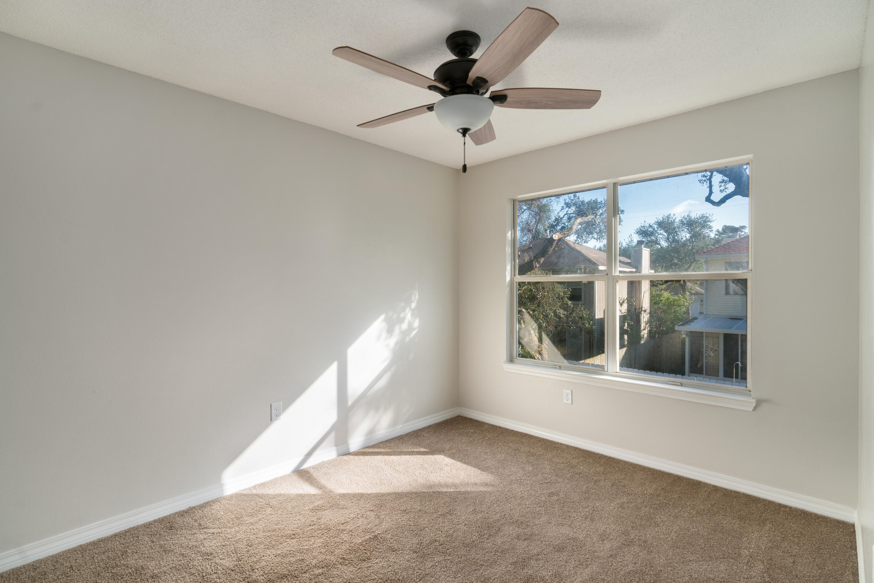 BRITTS MANOR S/D - Residential