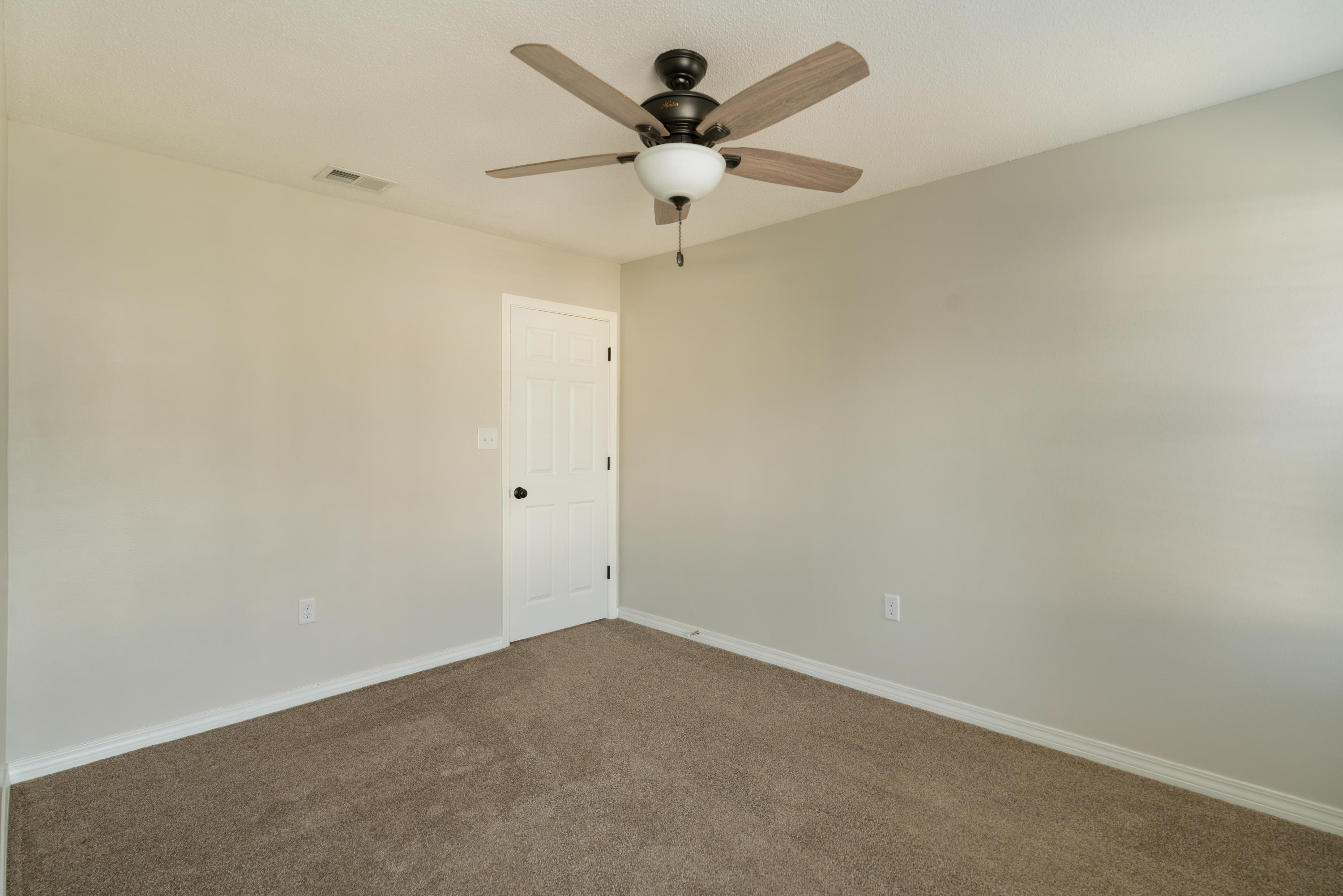 BRITTS MANOR S/D - Residential