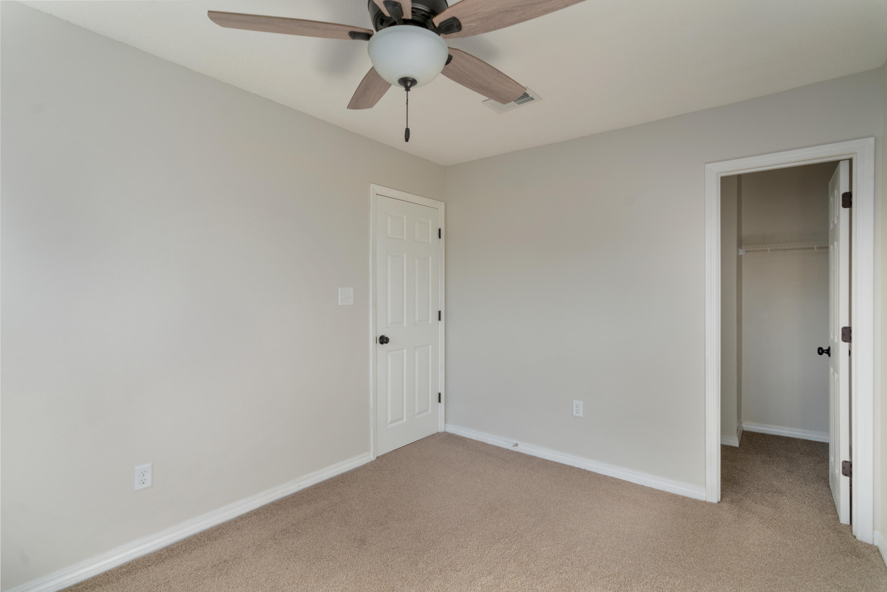 BRITTS MANOR S/D - Residential