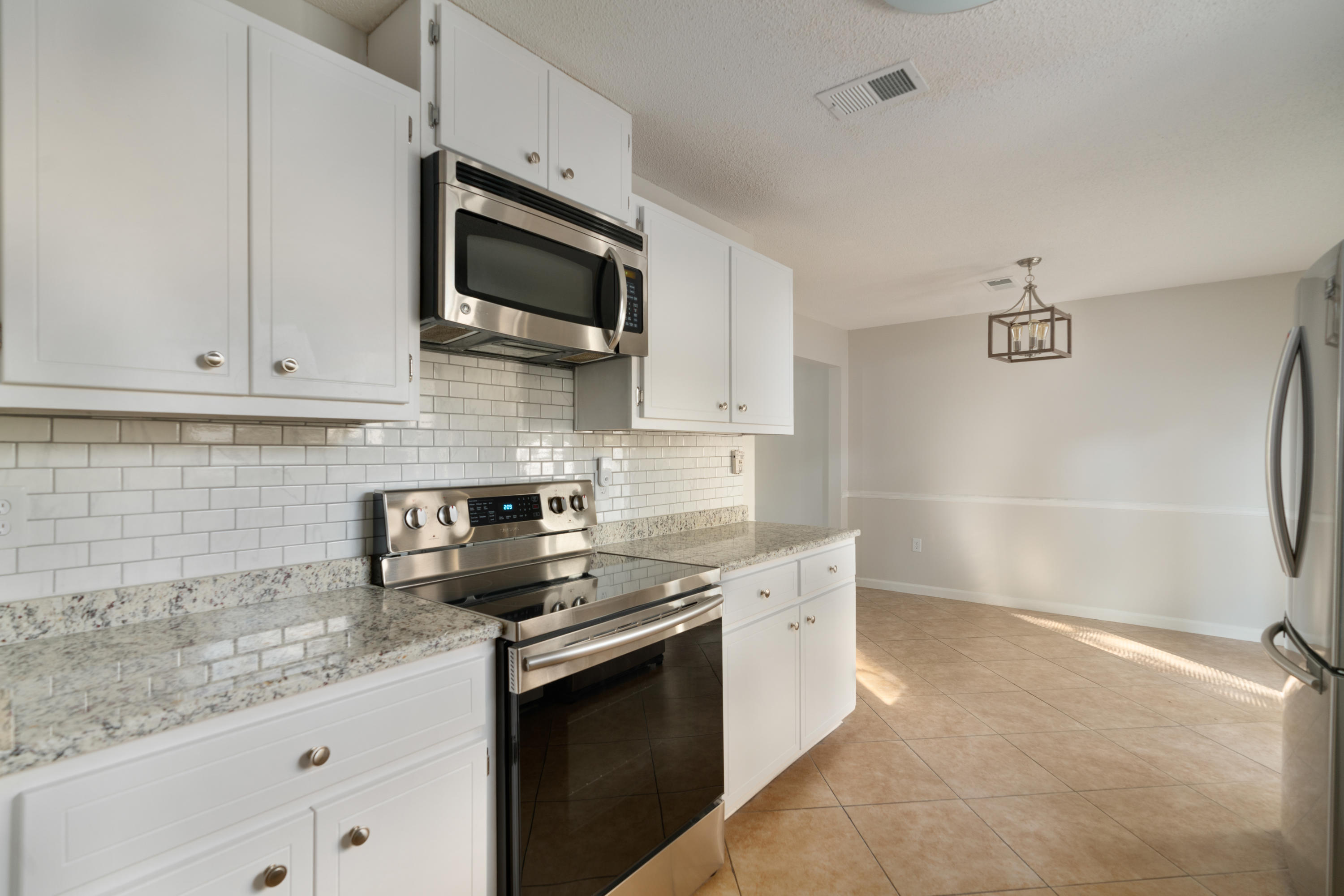 BRITTS MANOR S/D - Residential