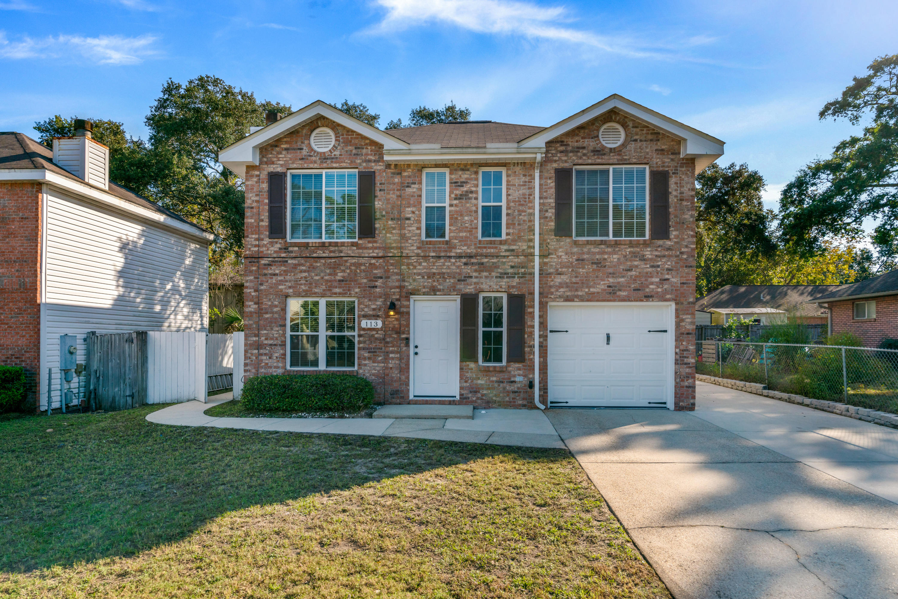 BRITTS MANOR S/D - Residential