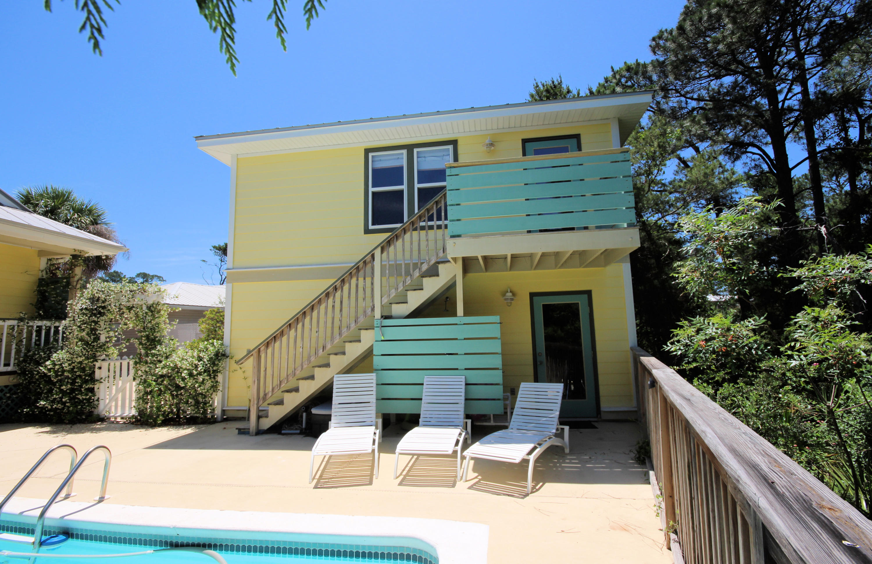 SEA DUNES - Residential