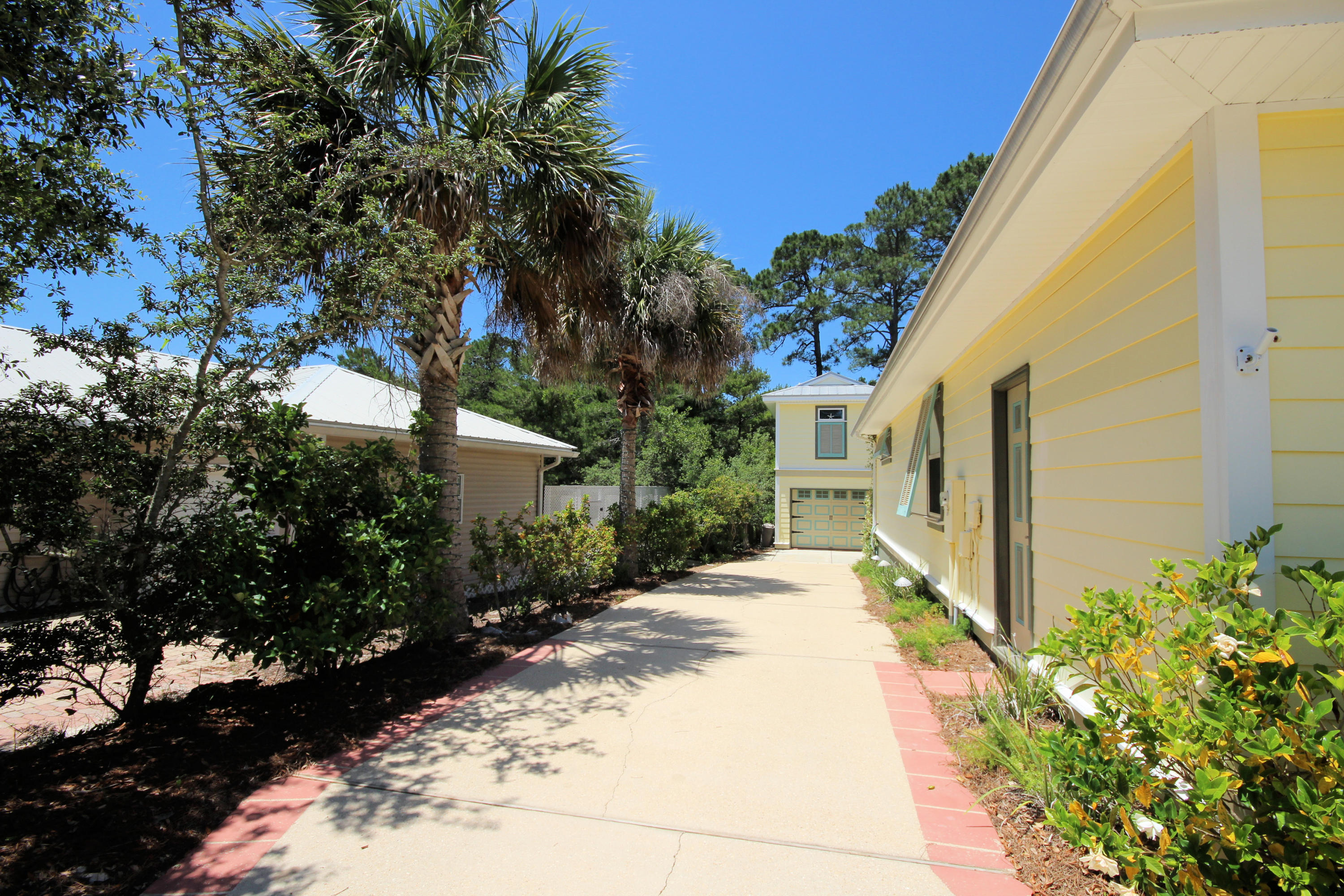 SEA DUNES - Residential