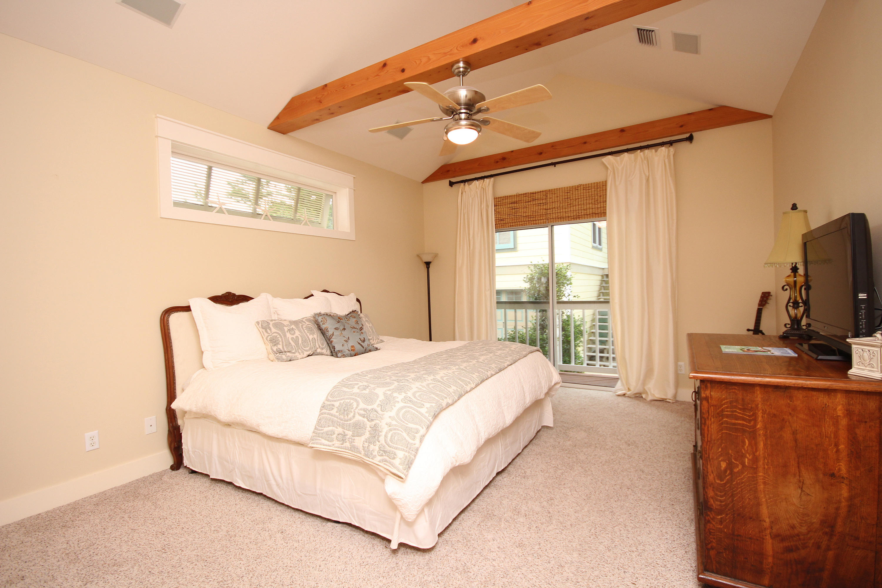 SEA DUNES - Residential