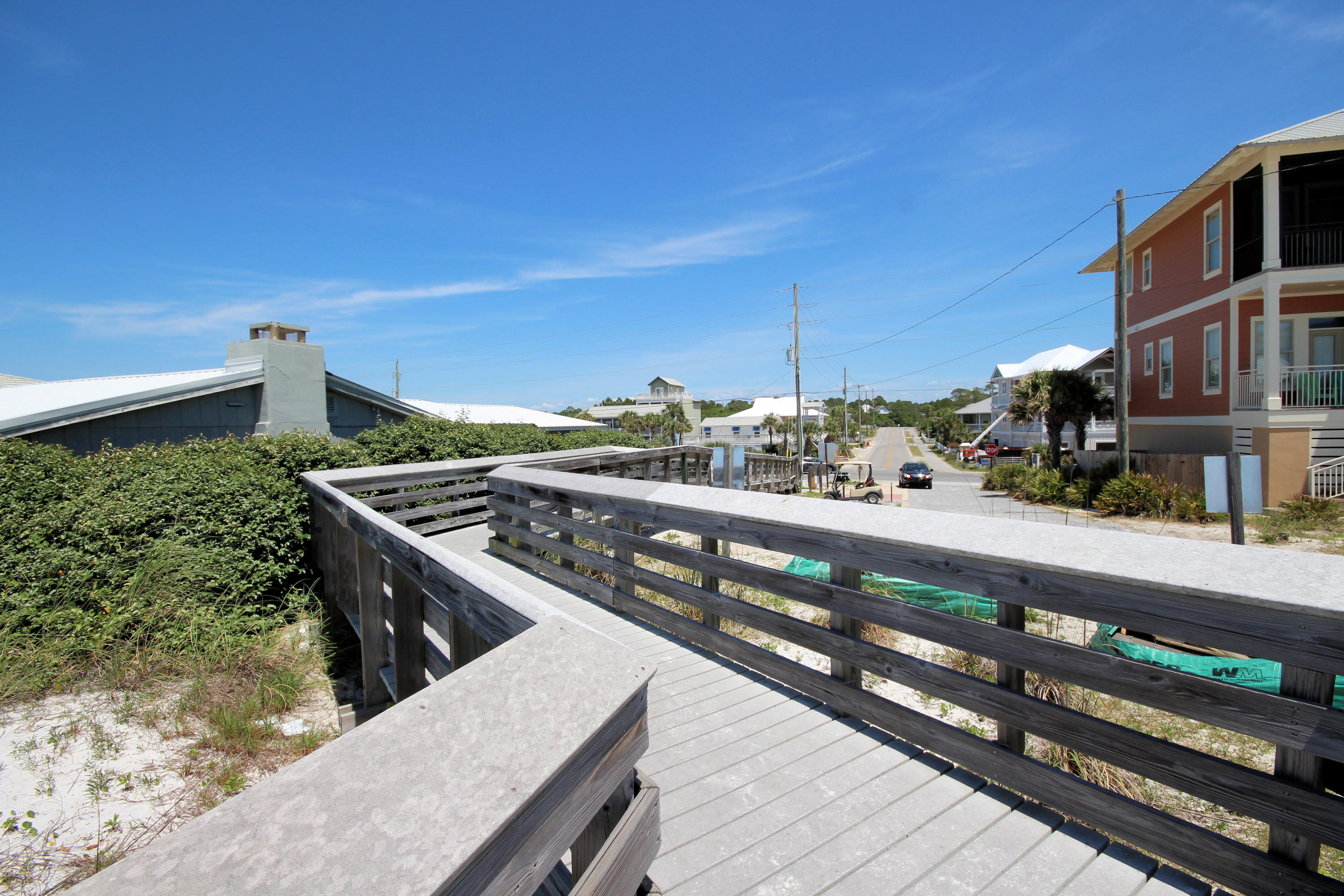 SEA DUNES - Residential