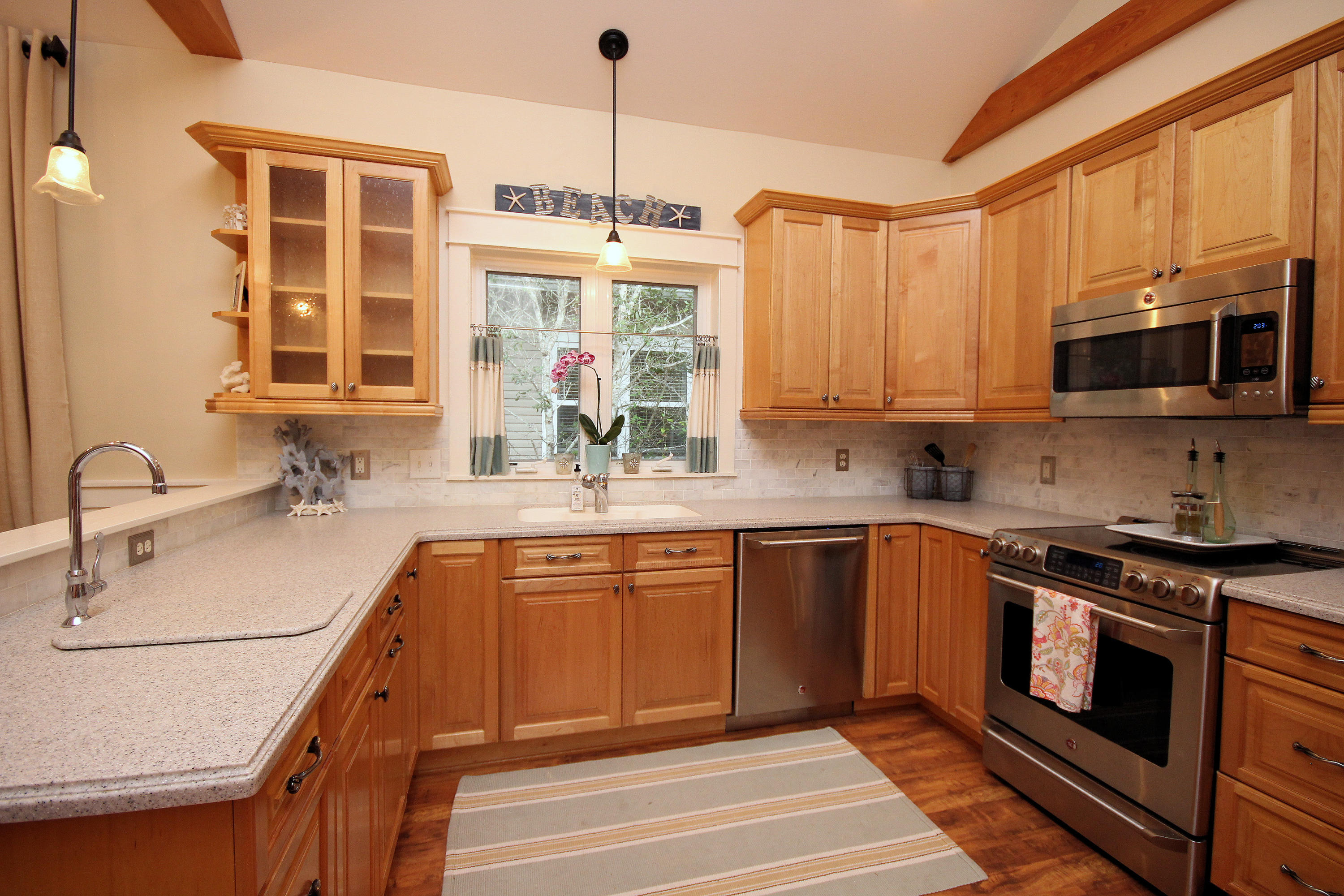 SEA DUNES - Residential