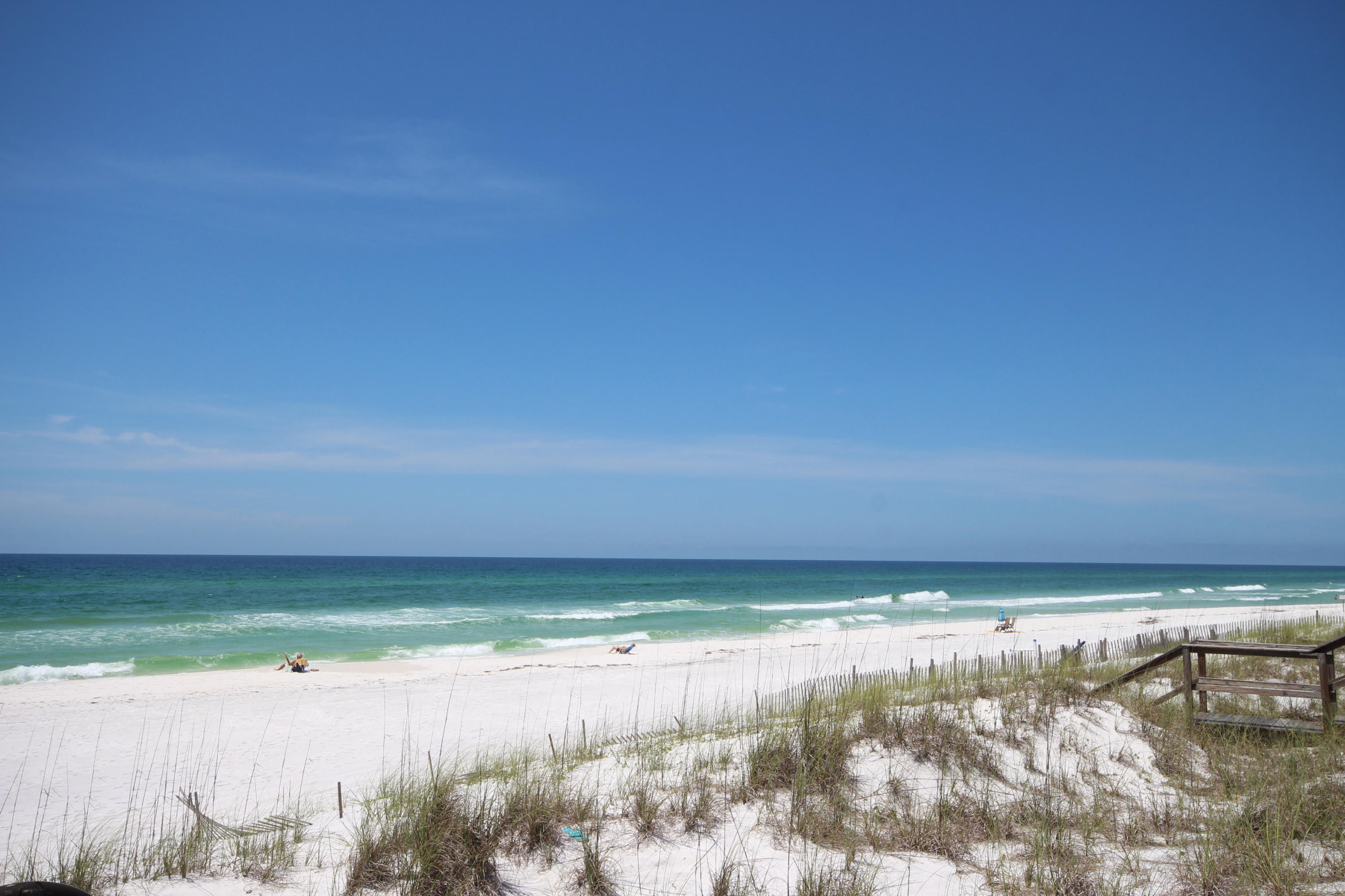 SEA DUNES - Residential