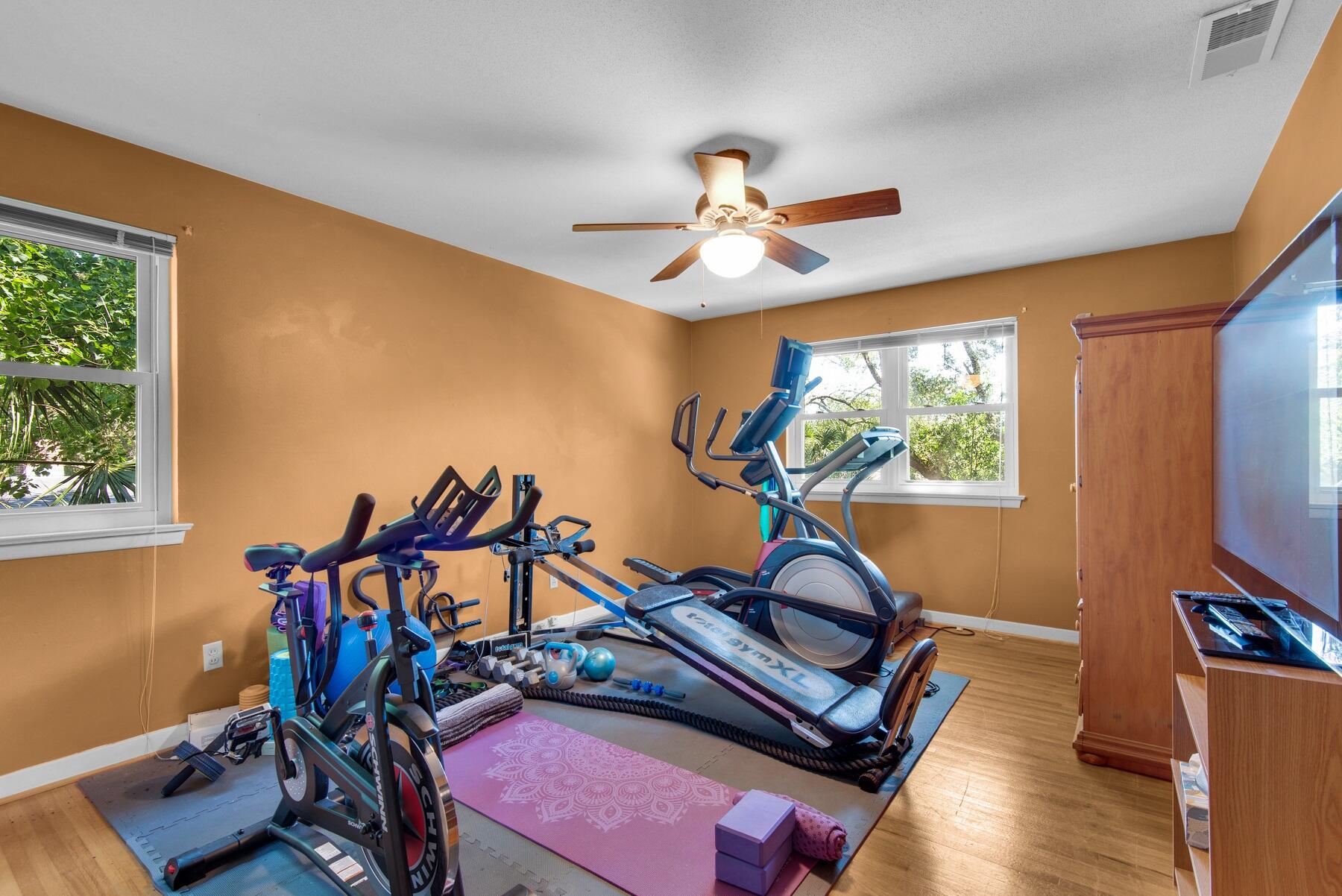 FOREST PARK - Residential