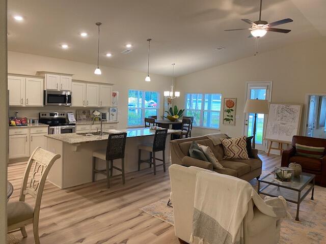 THE BLUFFS AT LAFAYETTE - Residential