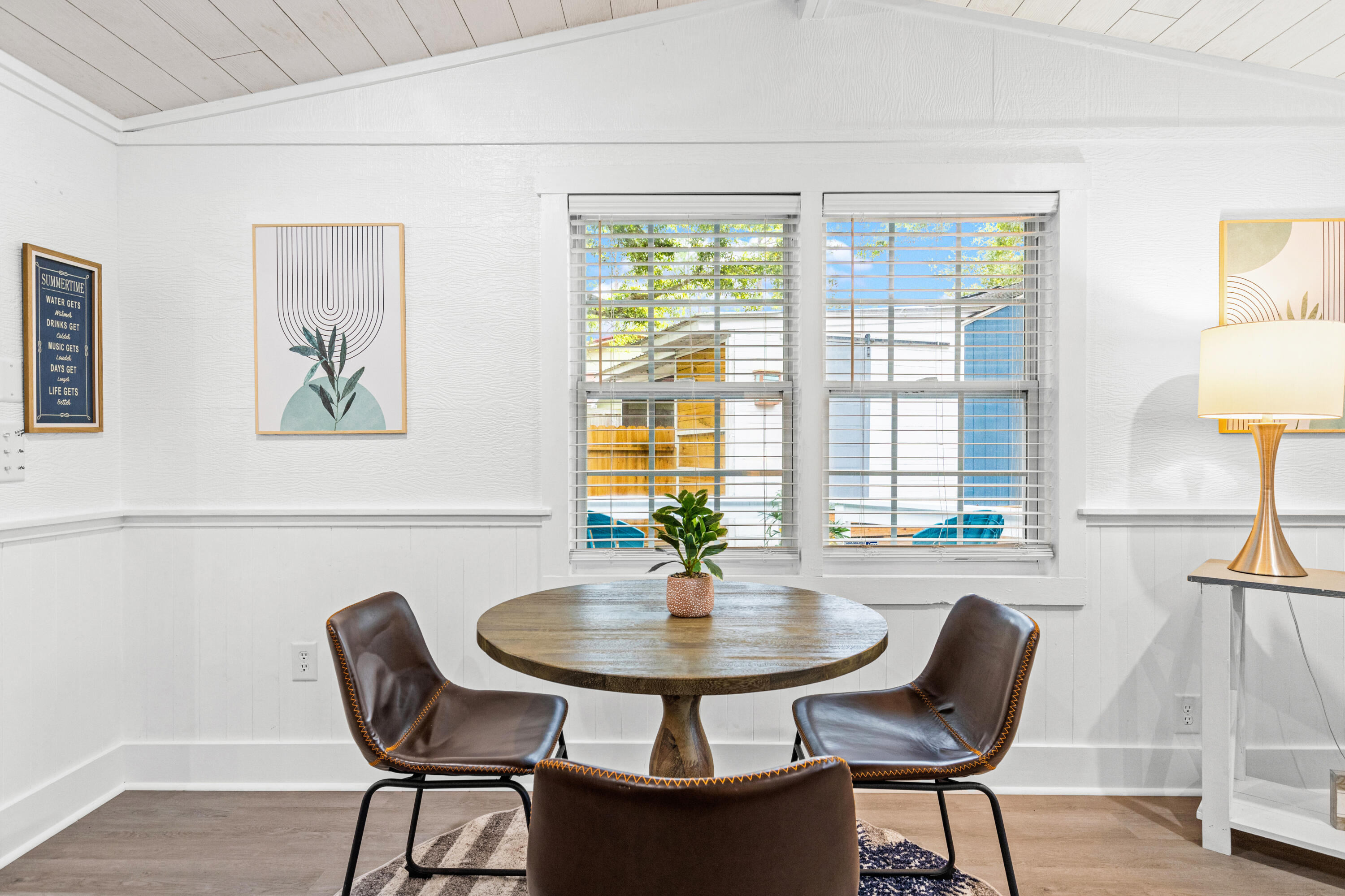 East hewitt - Residential Lease