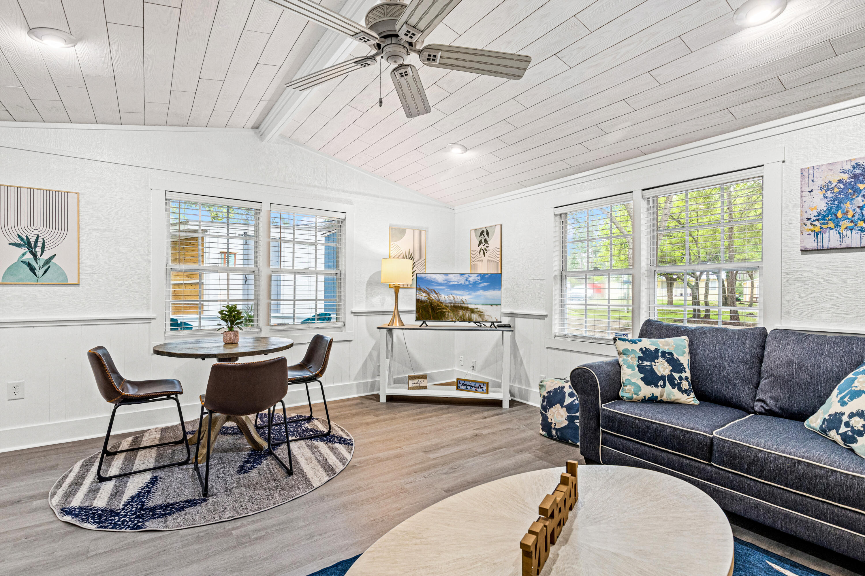 East hewitt - Residential Lease