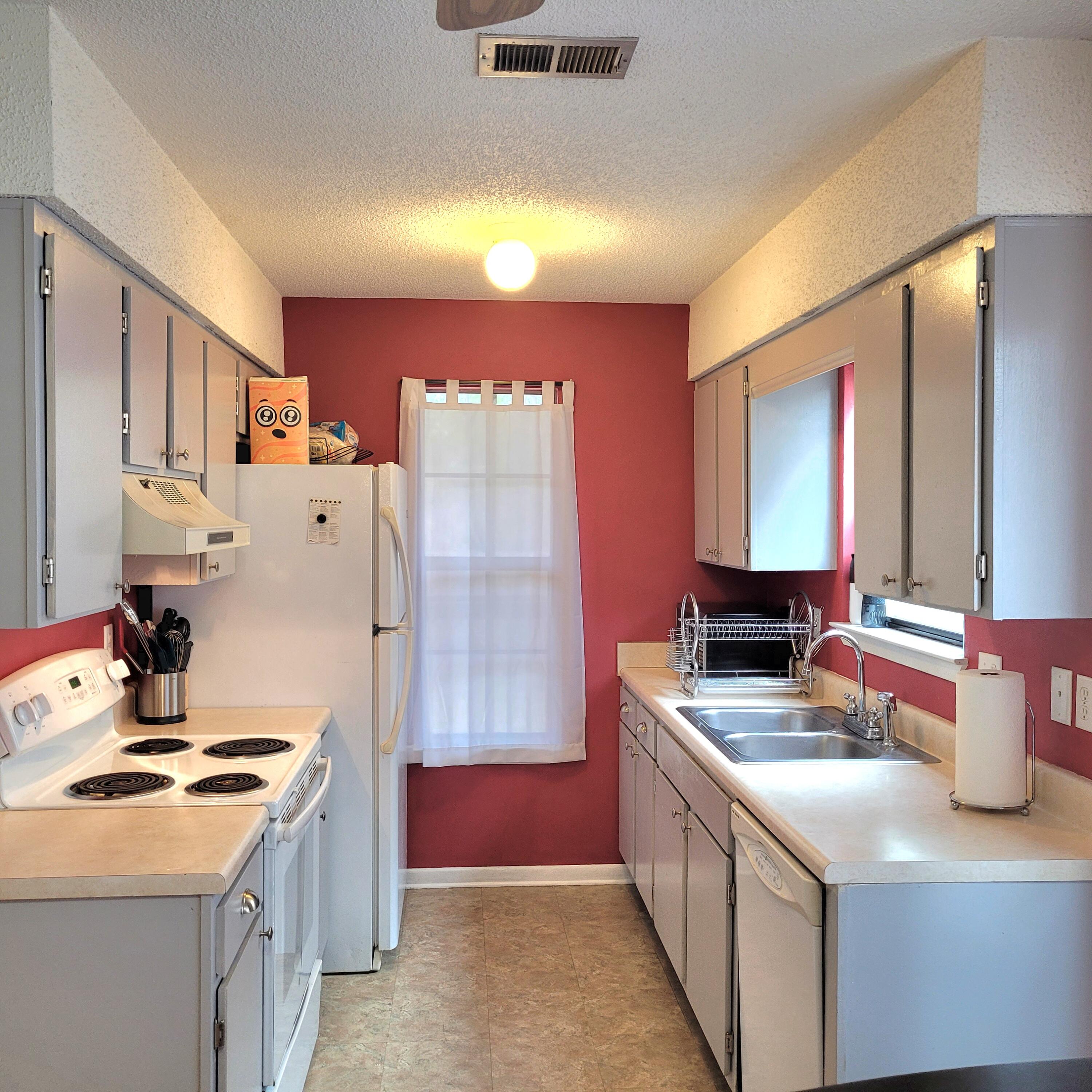 KELLY HILL ESTATES - Residential