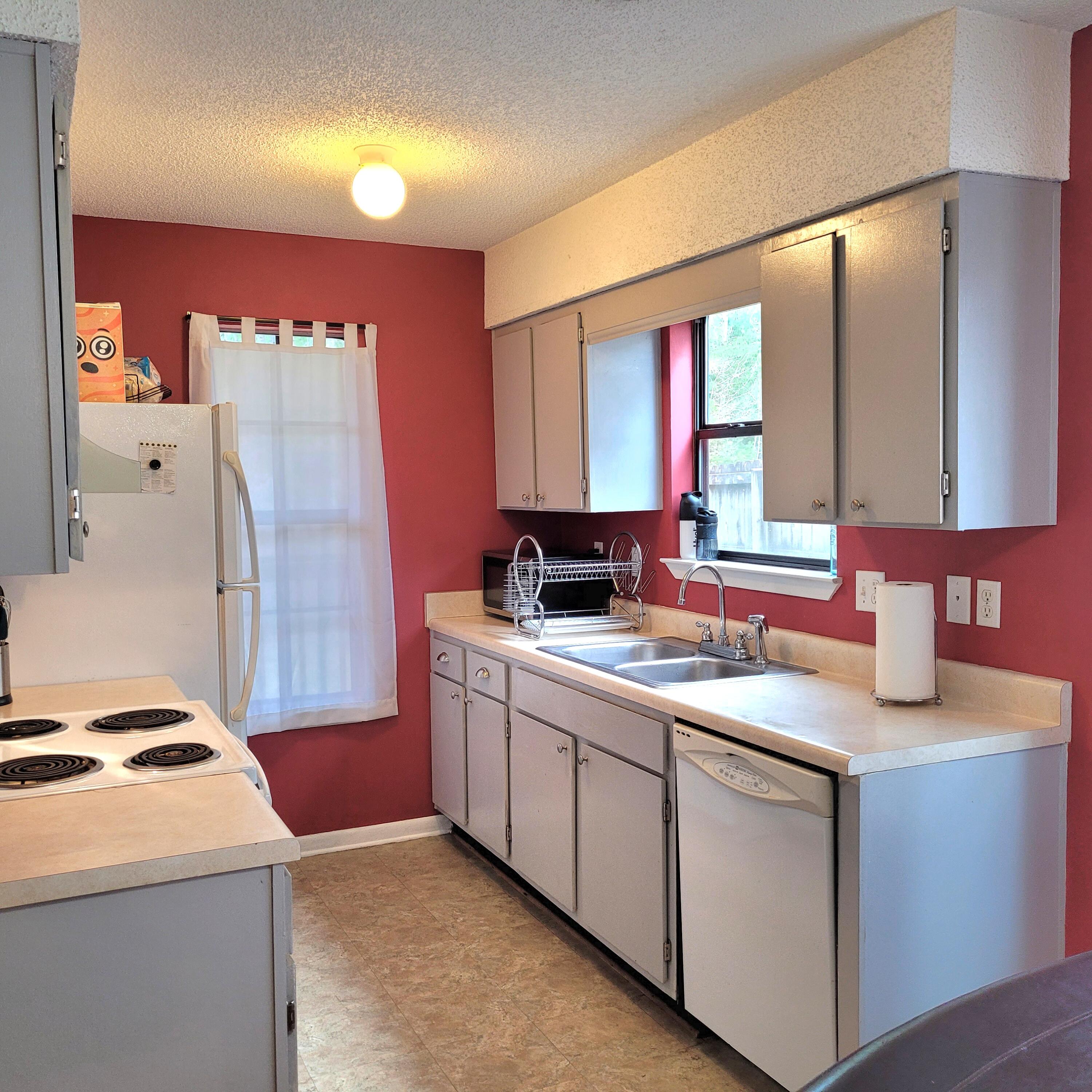 KELLY HILL ESTATES - Residential