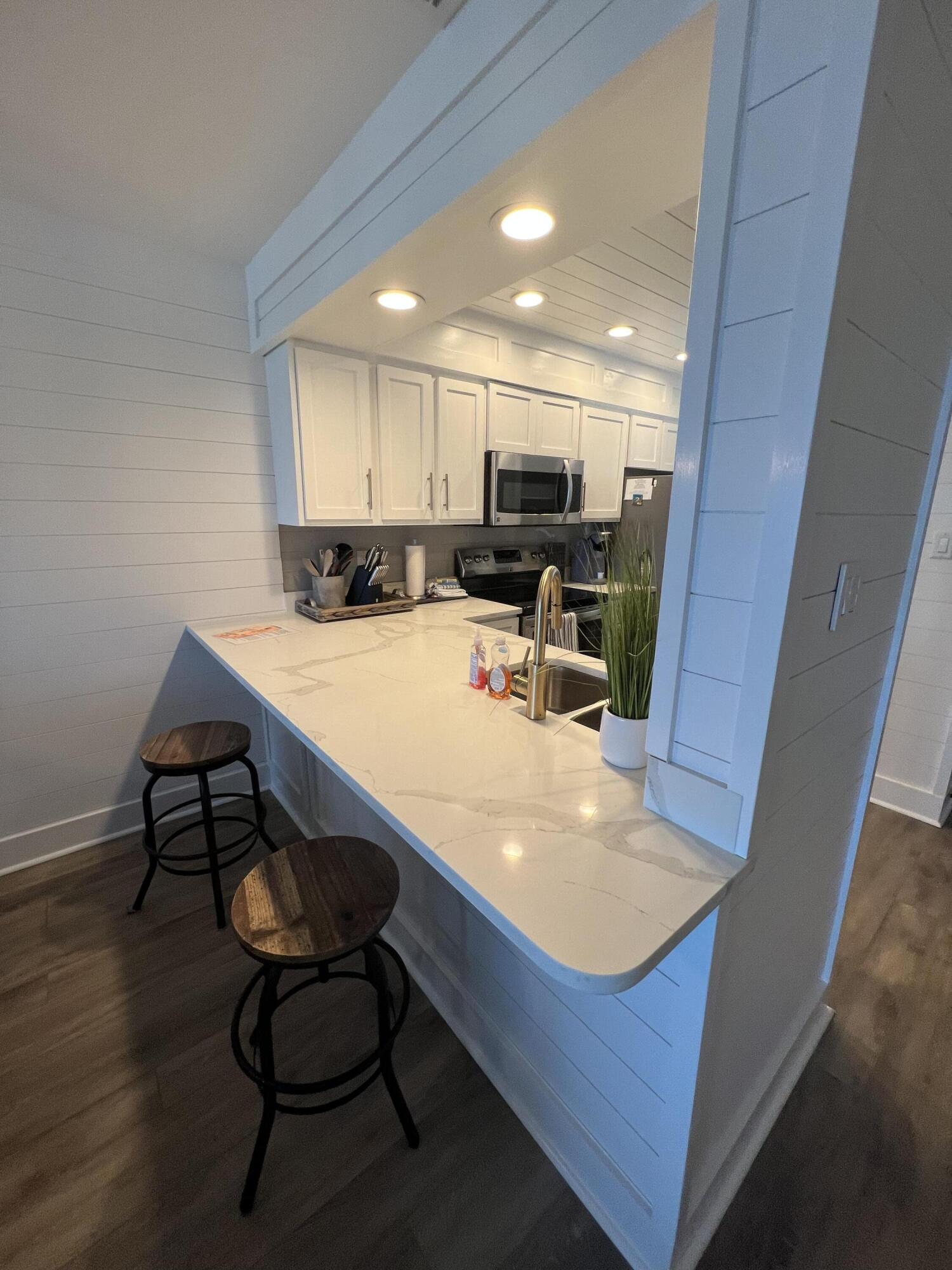 RAMSGATE HARBOUR PH 4 CONDO - Residential