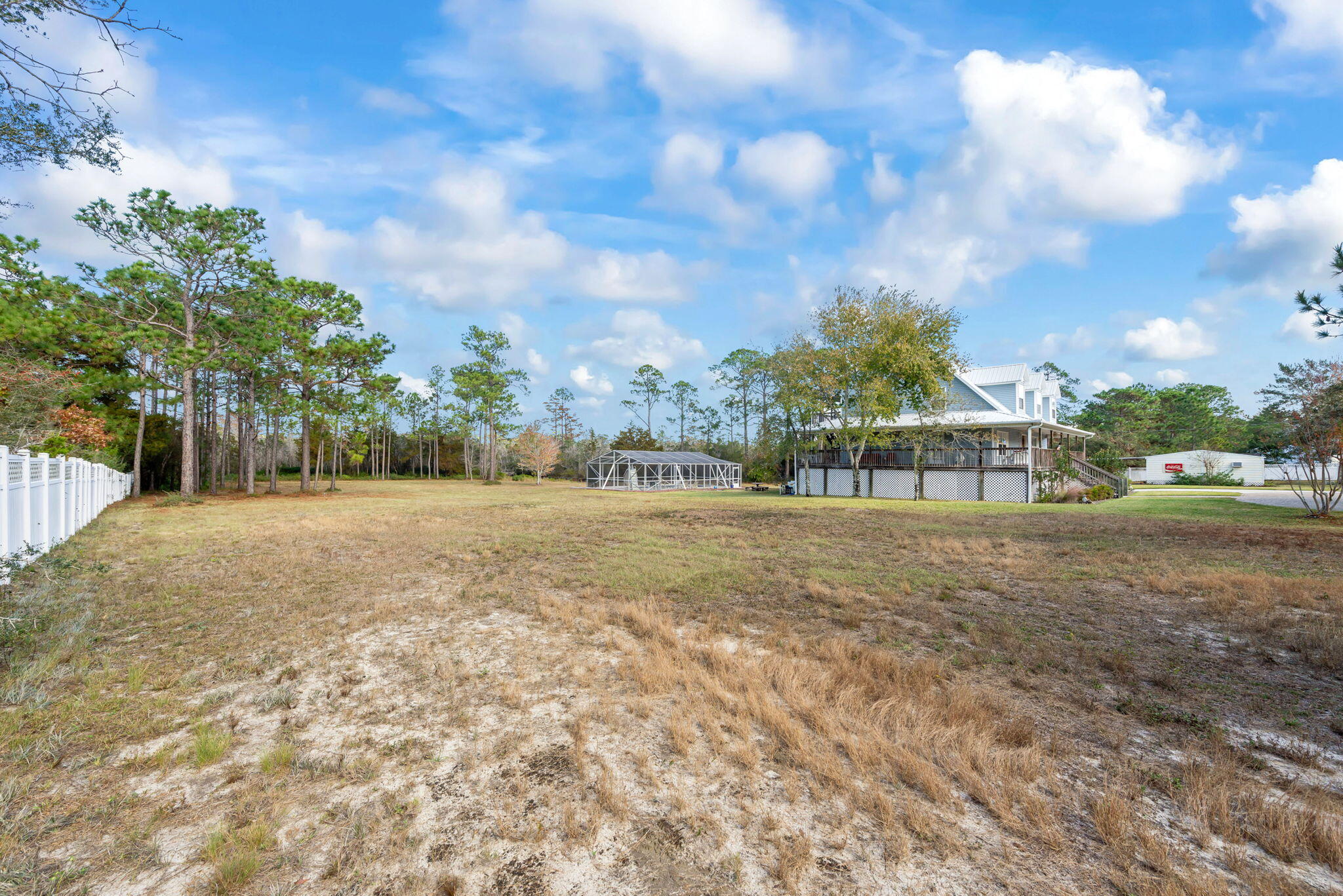 WHISPERING PINES - Residential