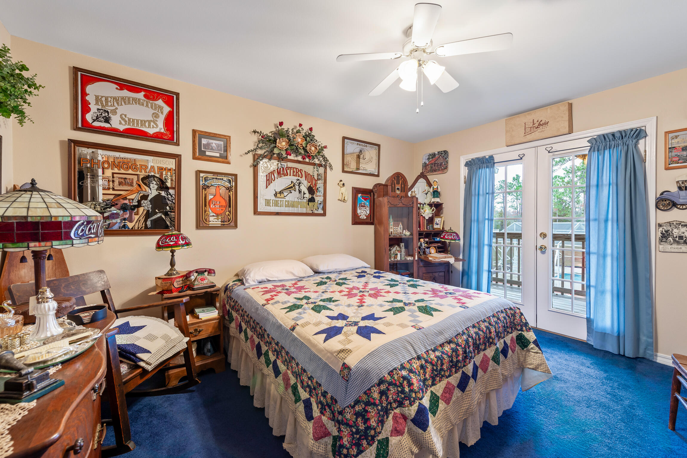 WHISPERING PINES - Residential