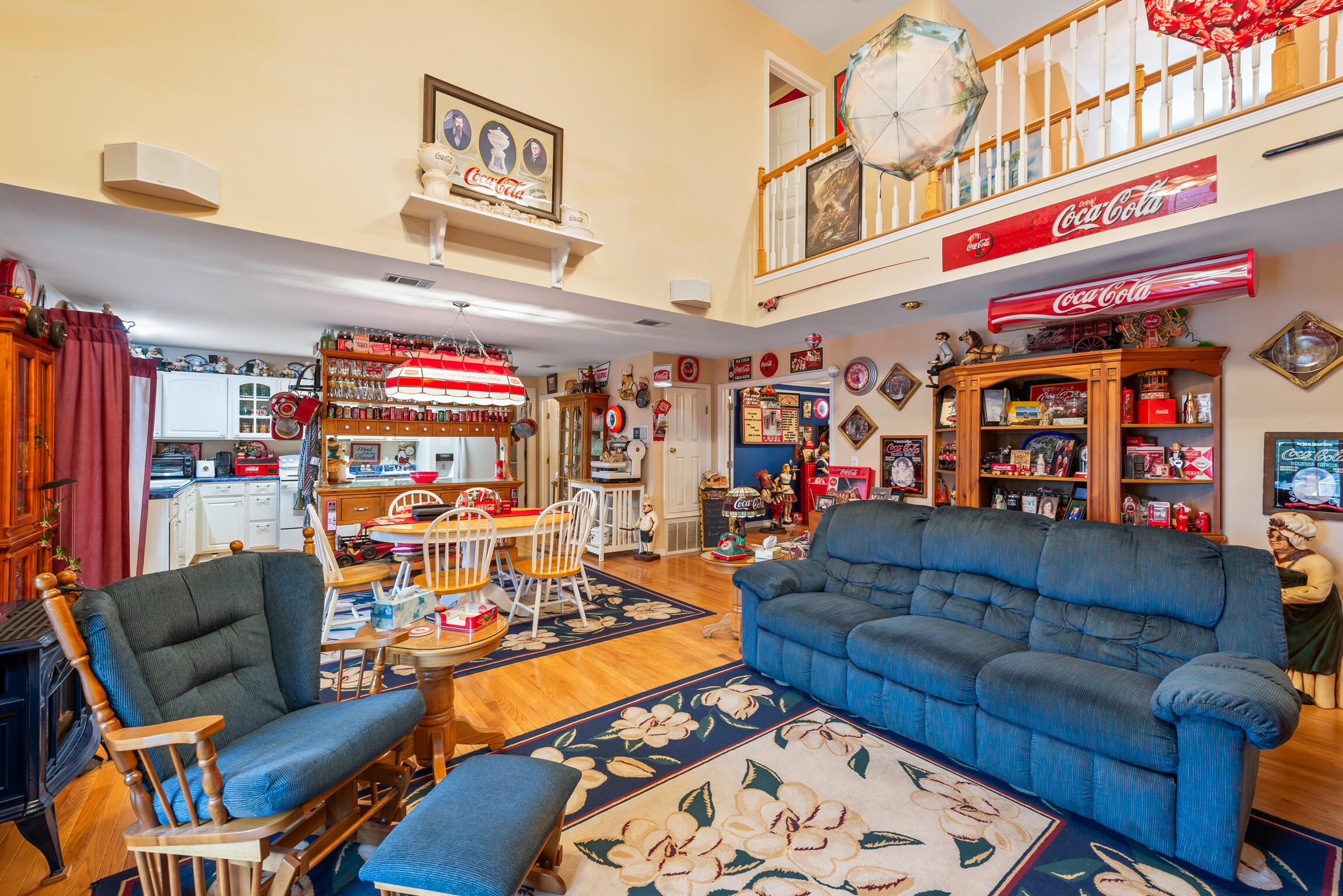 WHISPERING PINES - Residential