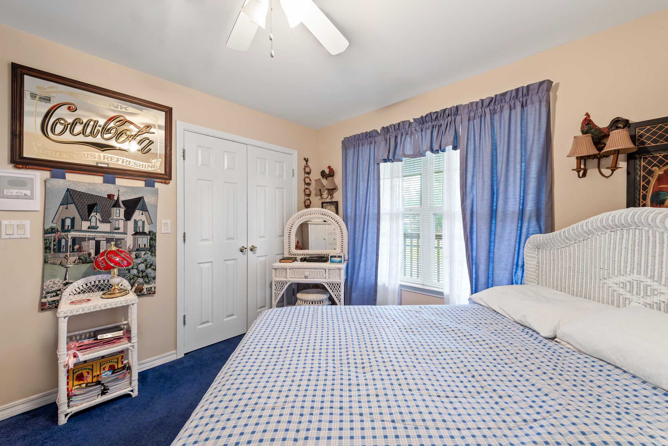 WHISPERING PINES - Residential