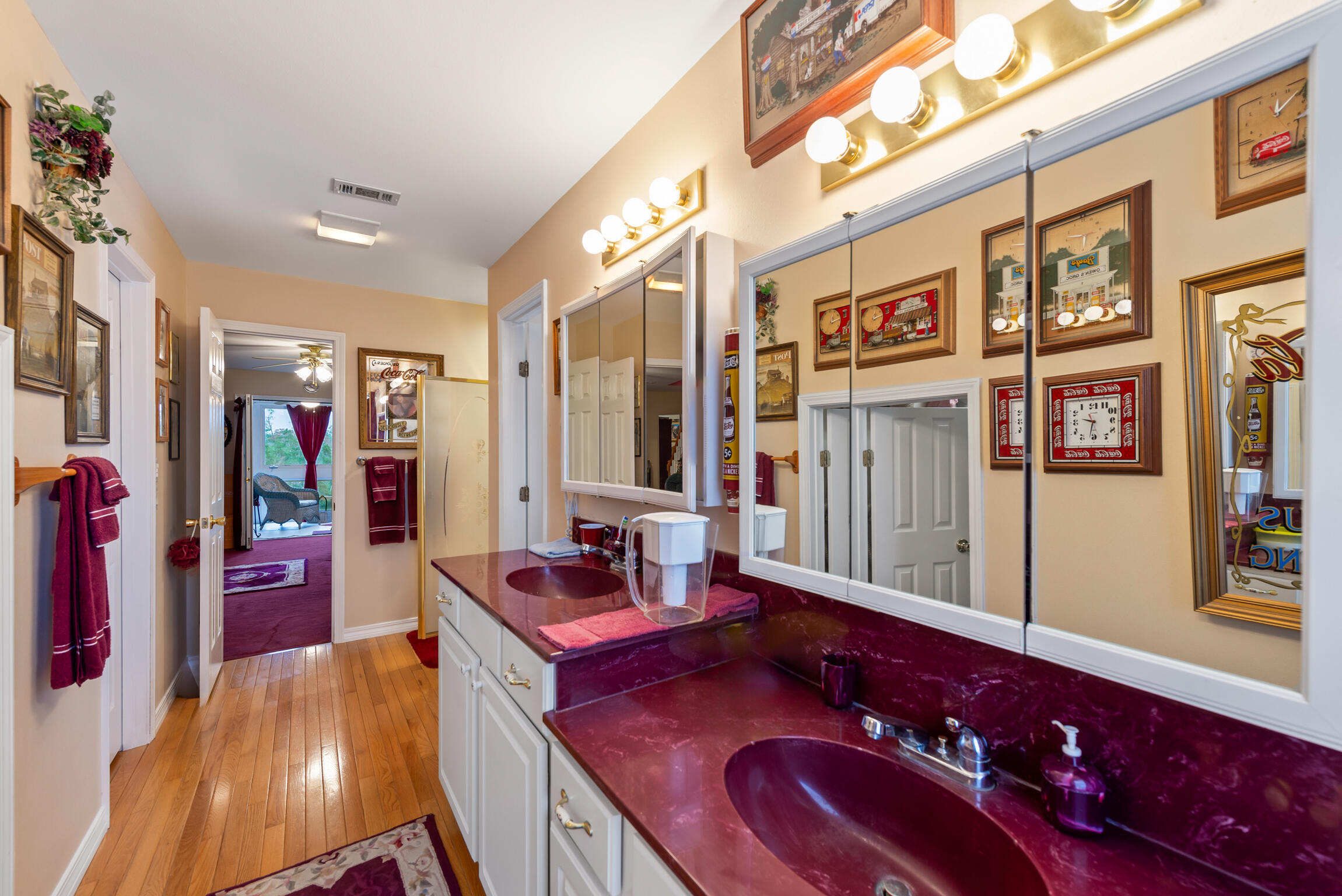 WHISPERING PINES - Residential