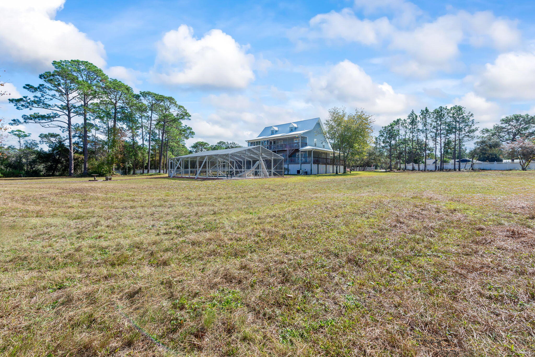 WHISPERING PINES - Residential