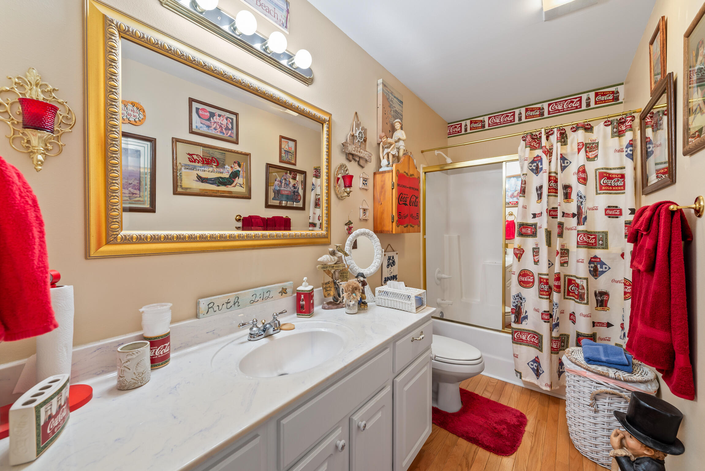 WHISPERING PINES - Residential