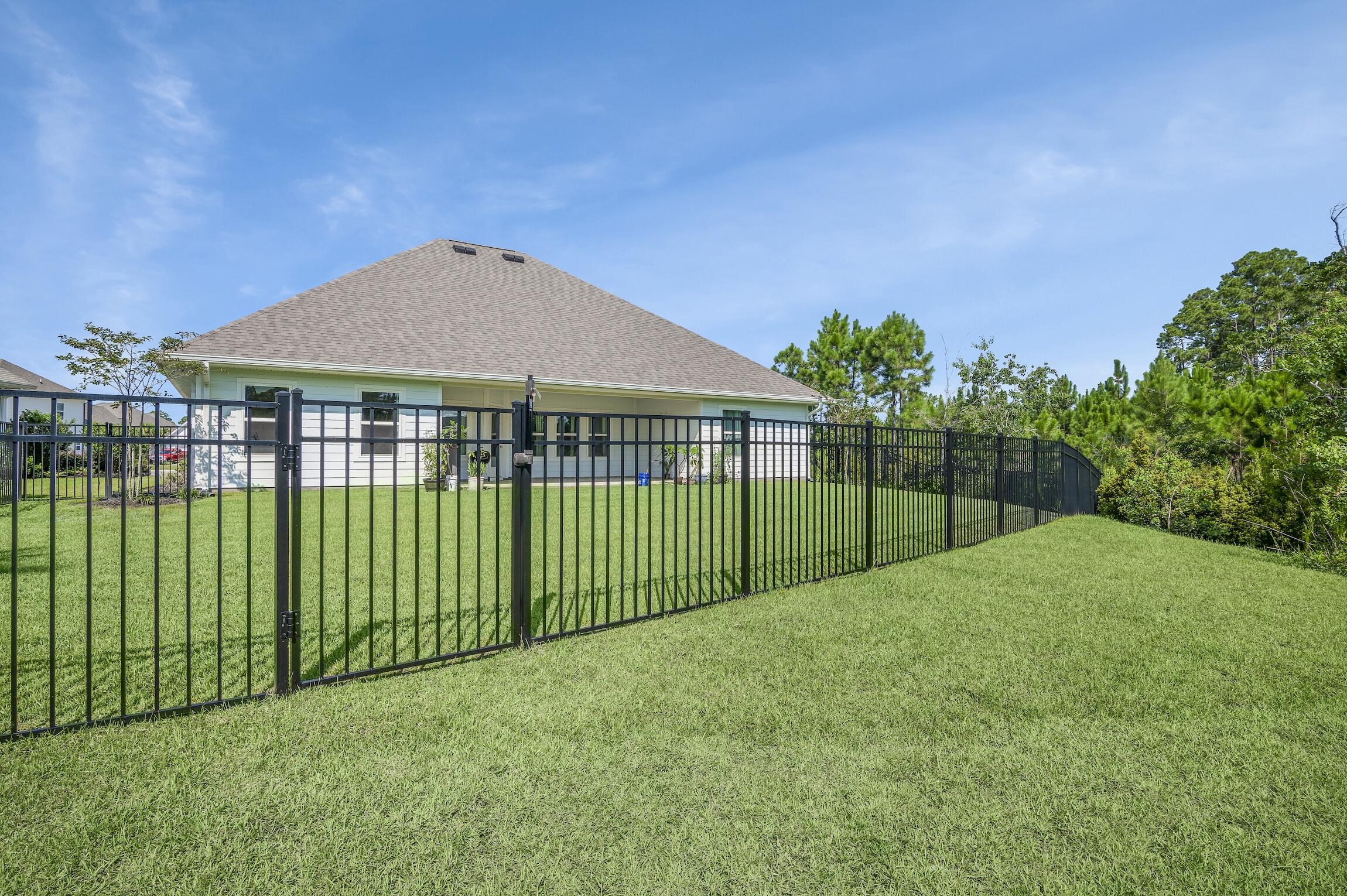 LAKEVIEW - Residential