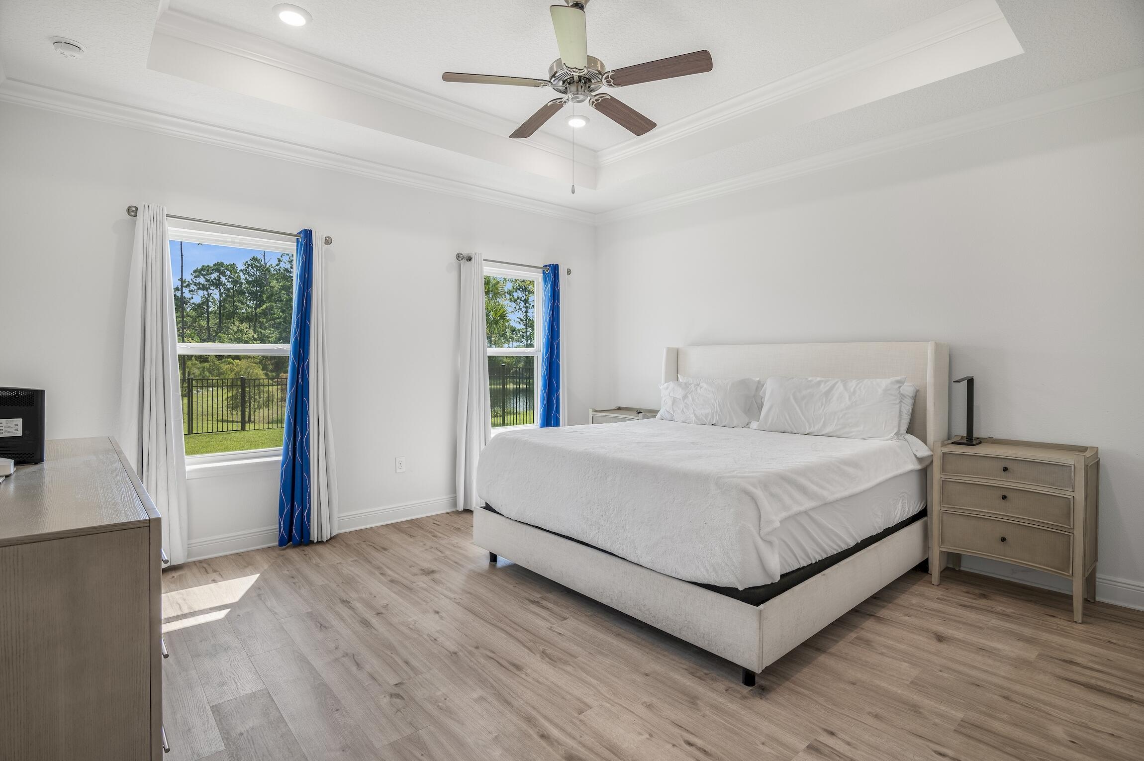 LAKEVIEW - Residential