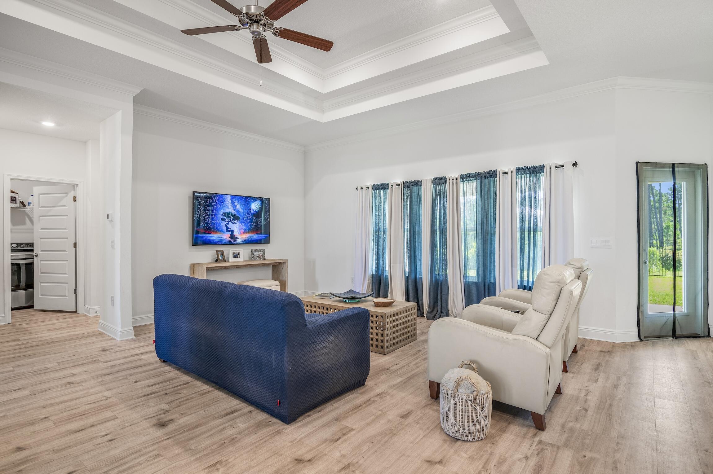 LAKEVIEW - Residential